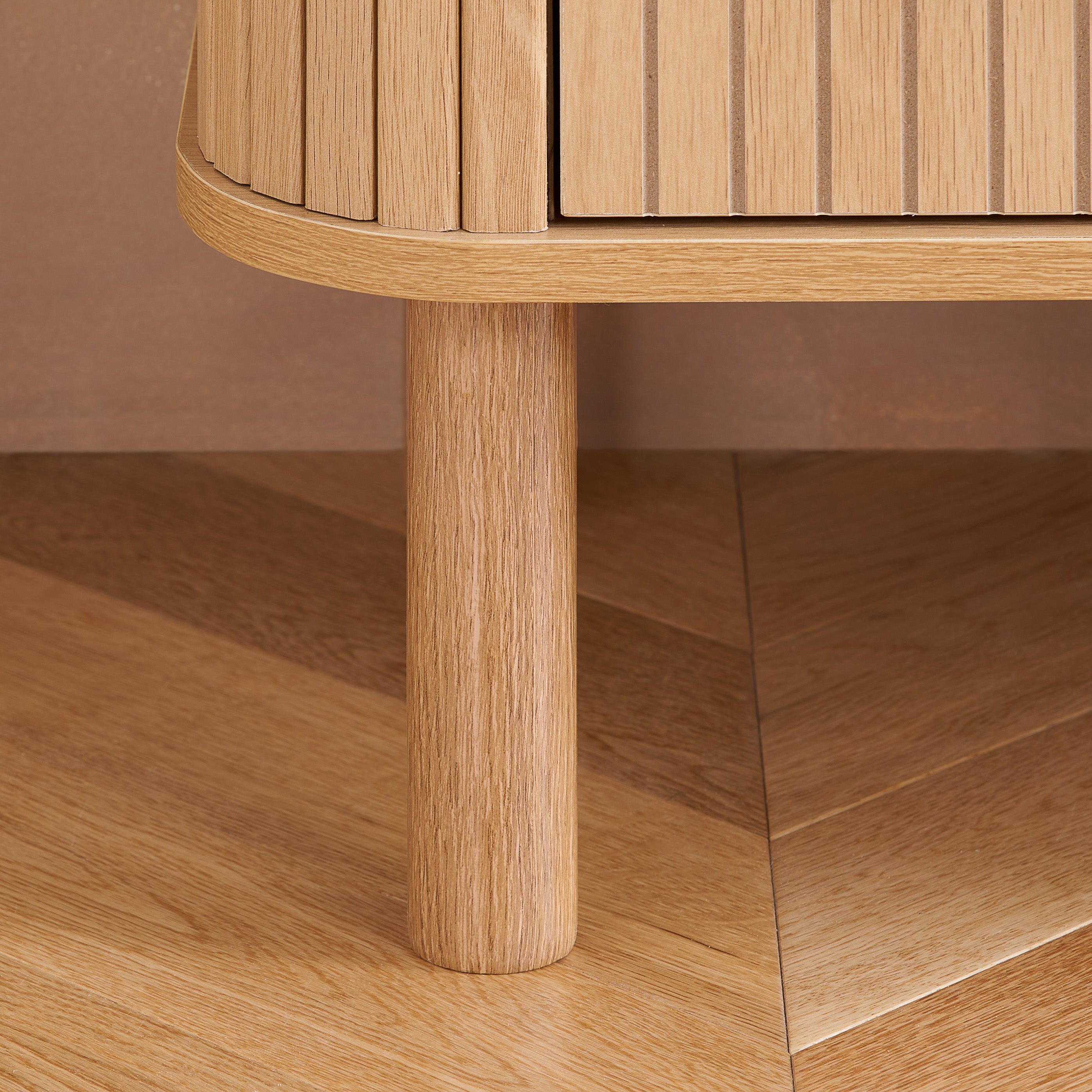 #Colour:Oak