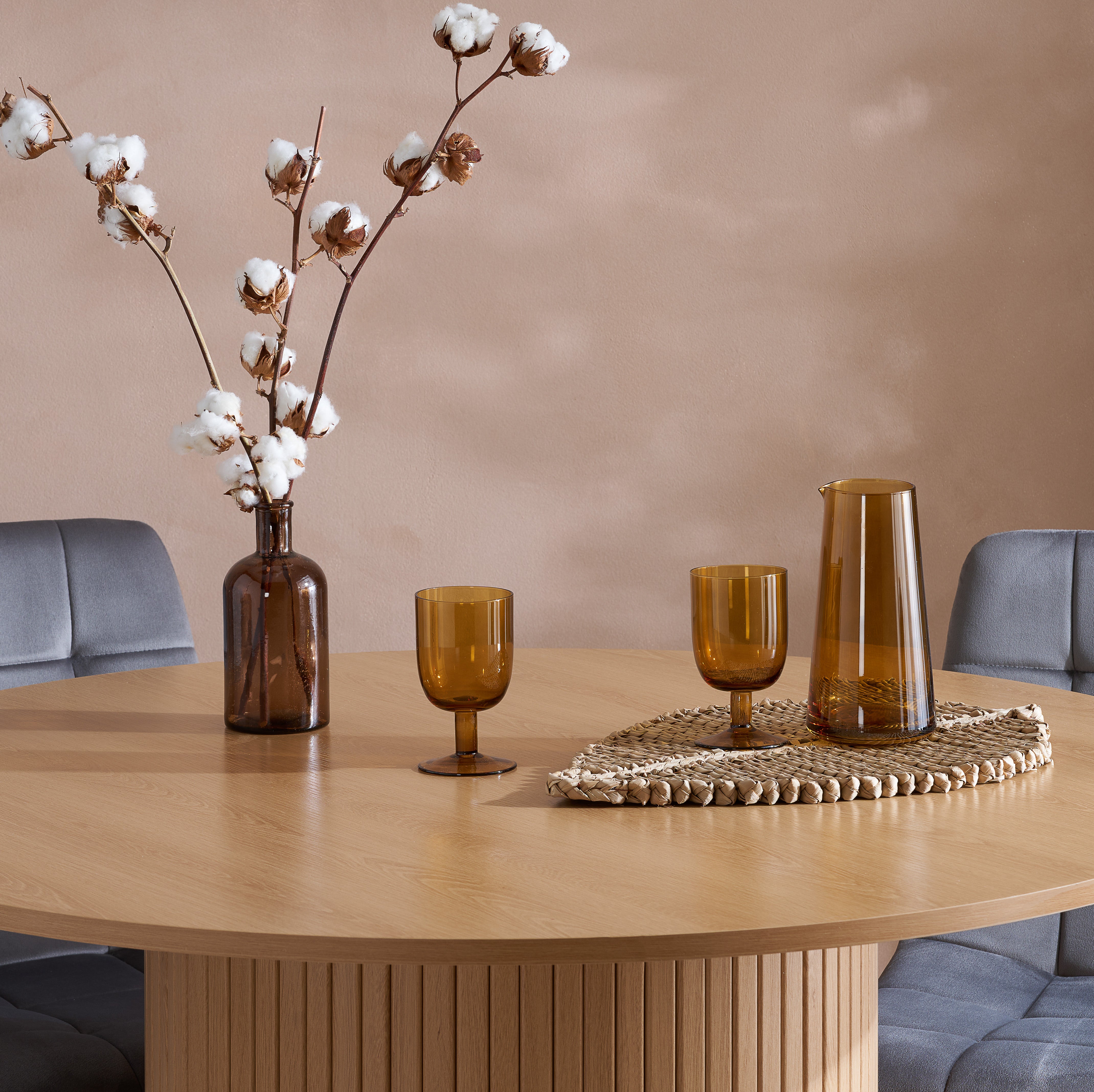 #Colour:Oak Shape:Round