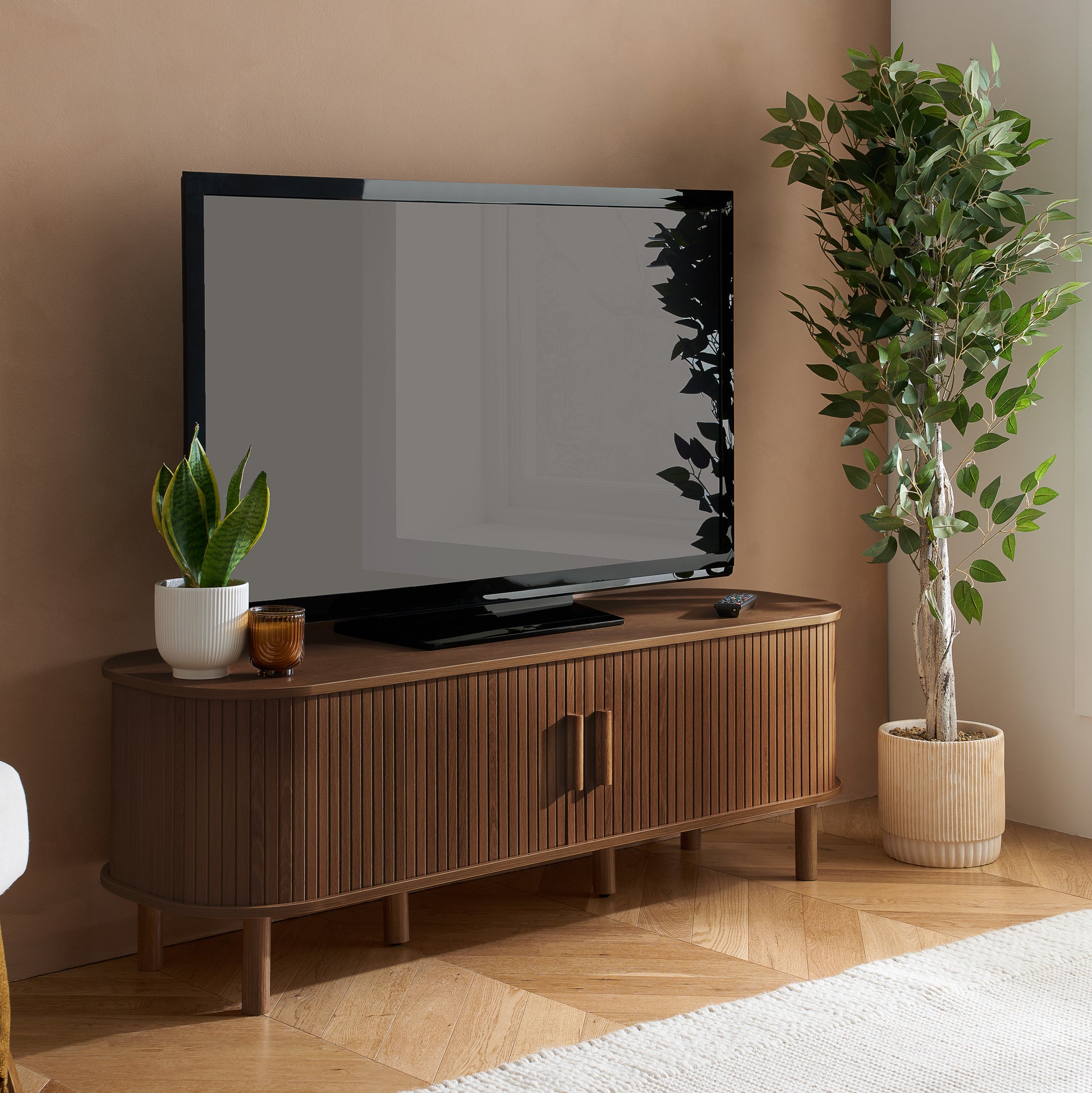 #Colour:Walnut Size:Small
