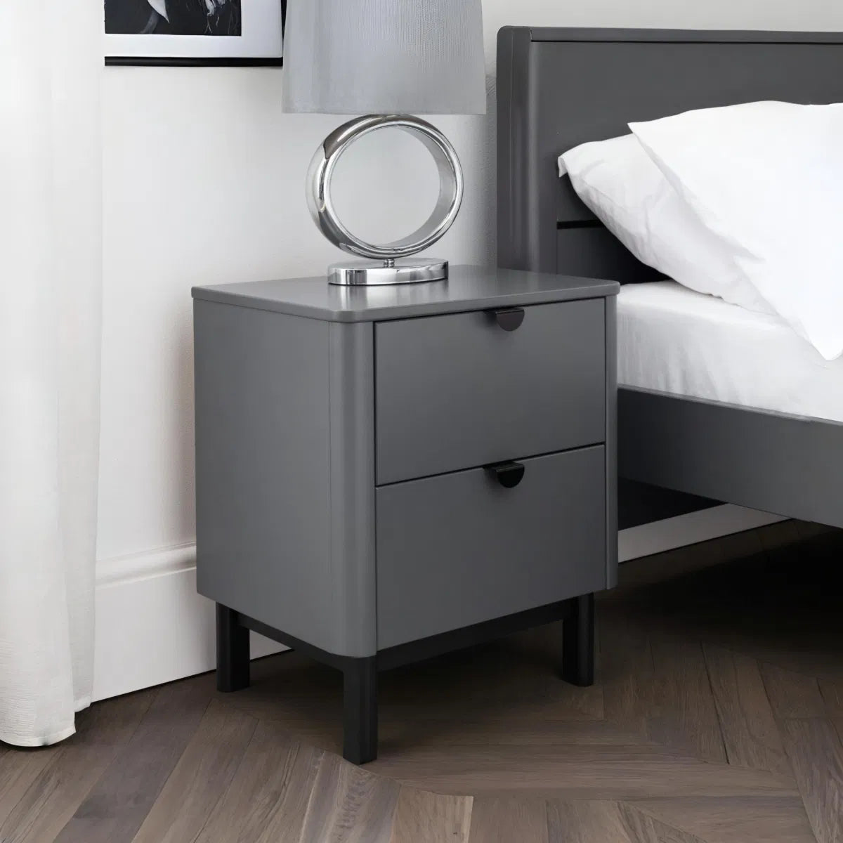 #Colour:Grey