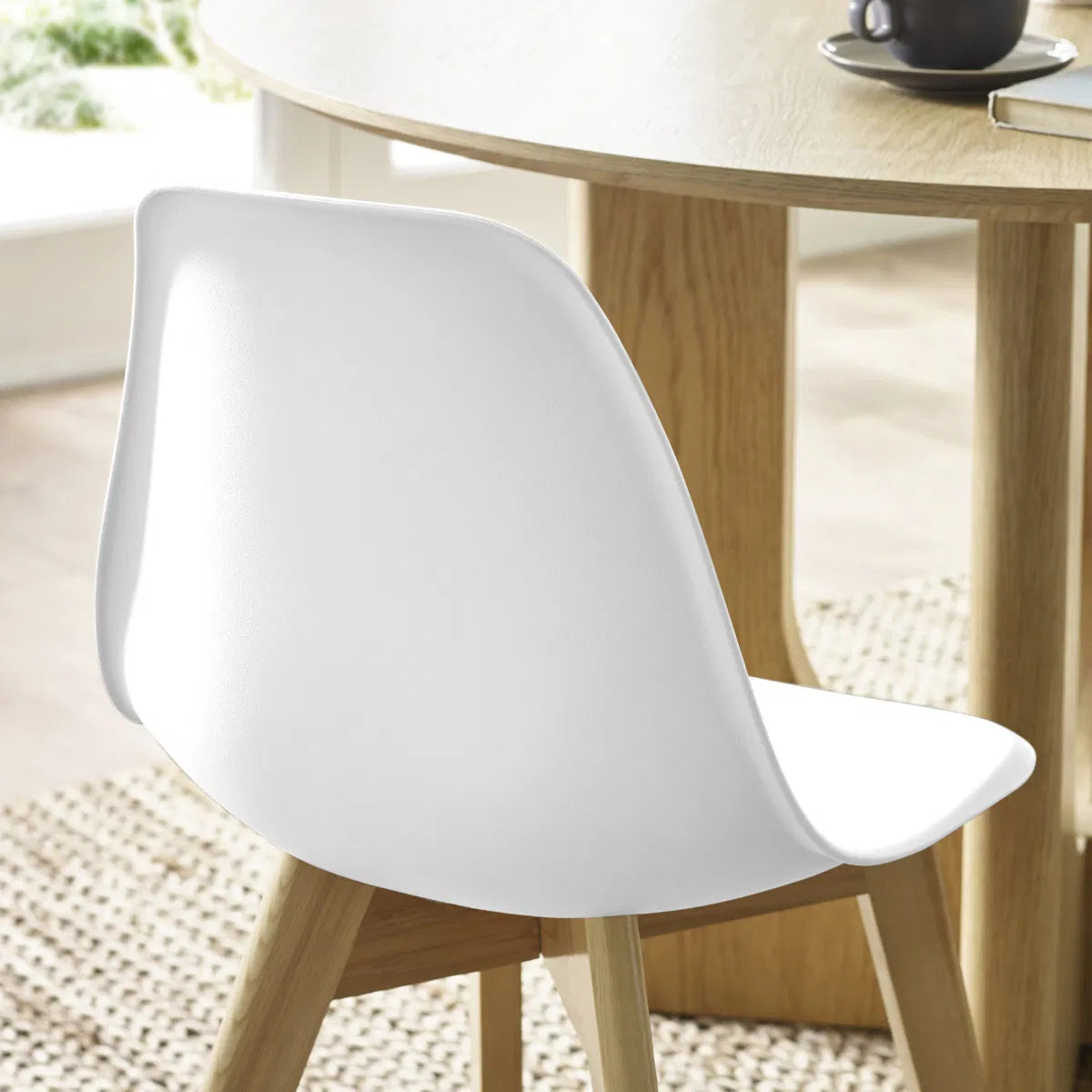 #Colour:White