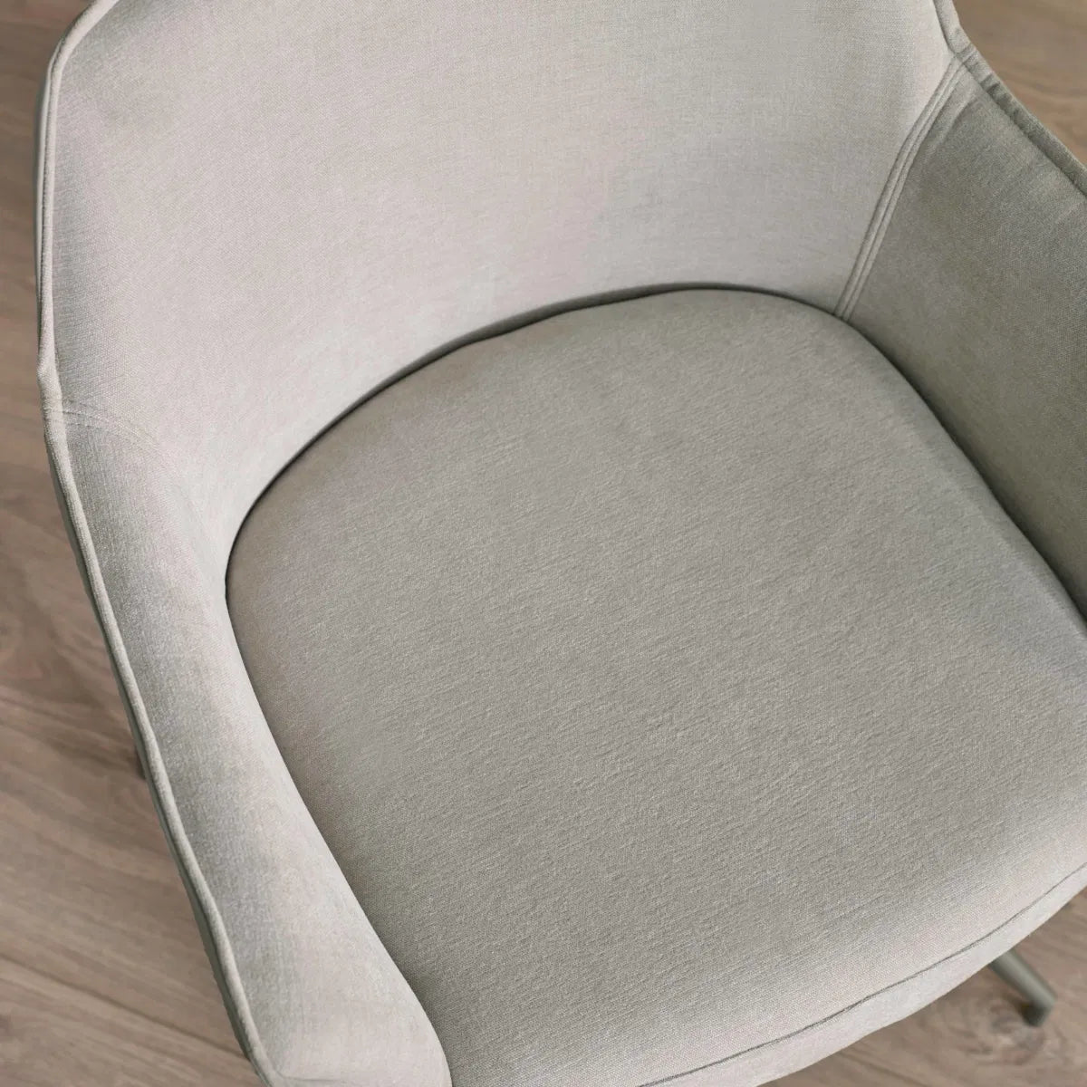 #Colour:Ivory
