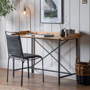 #Colour:Oak