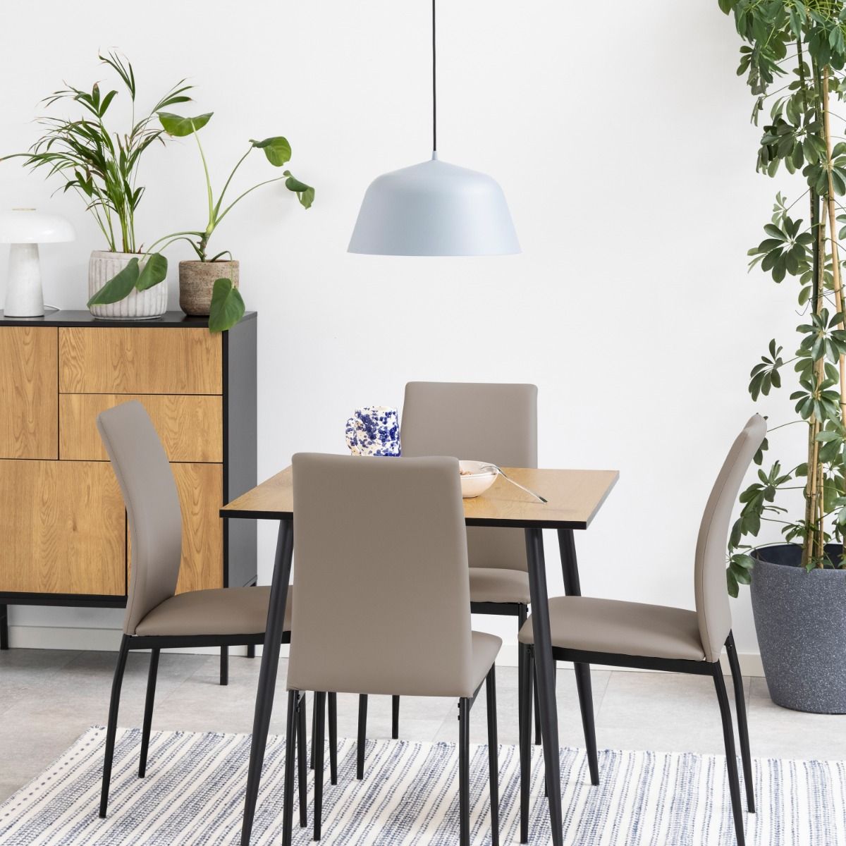 #Size:Small Colour:Oak
