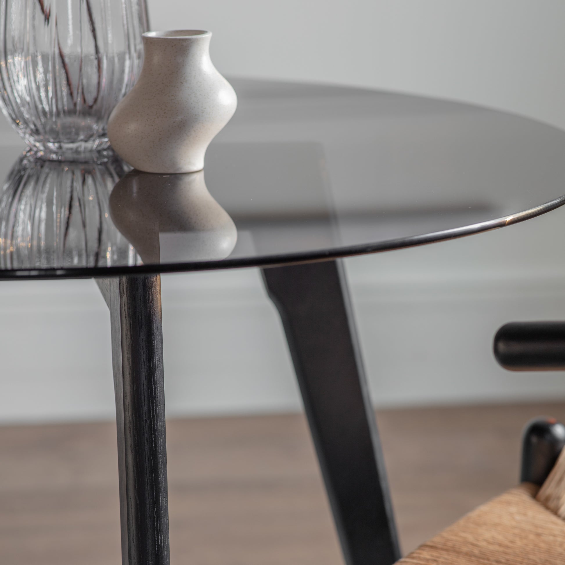 #Colour:Black Oak