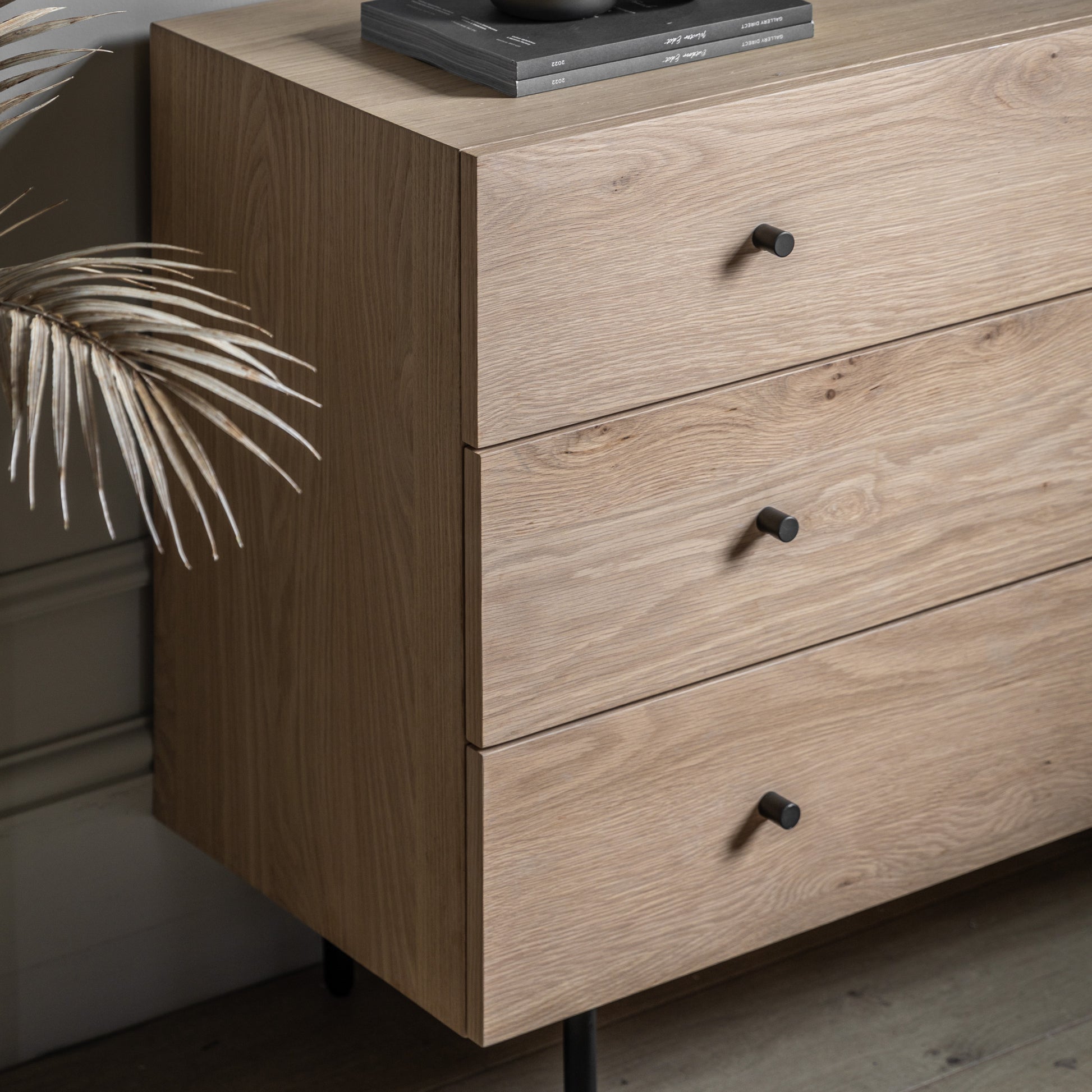 #Colour:Oak