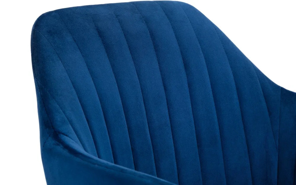 #Colour:Blue