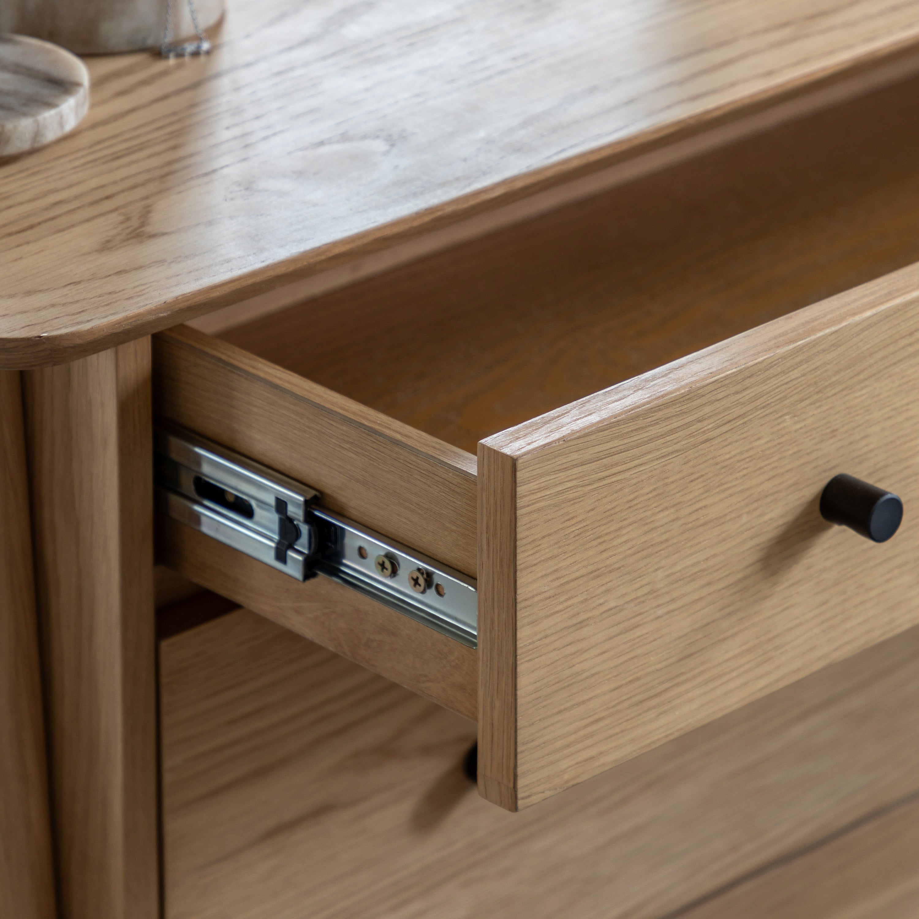 #Colour:Oak