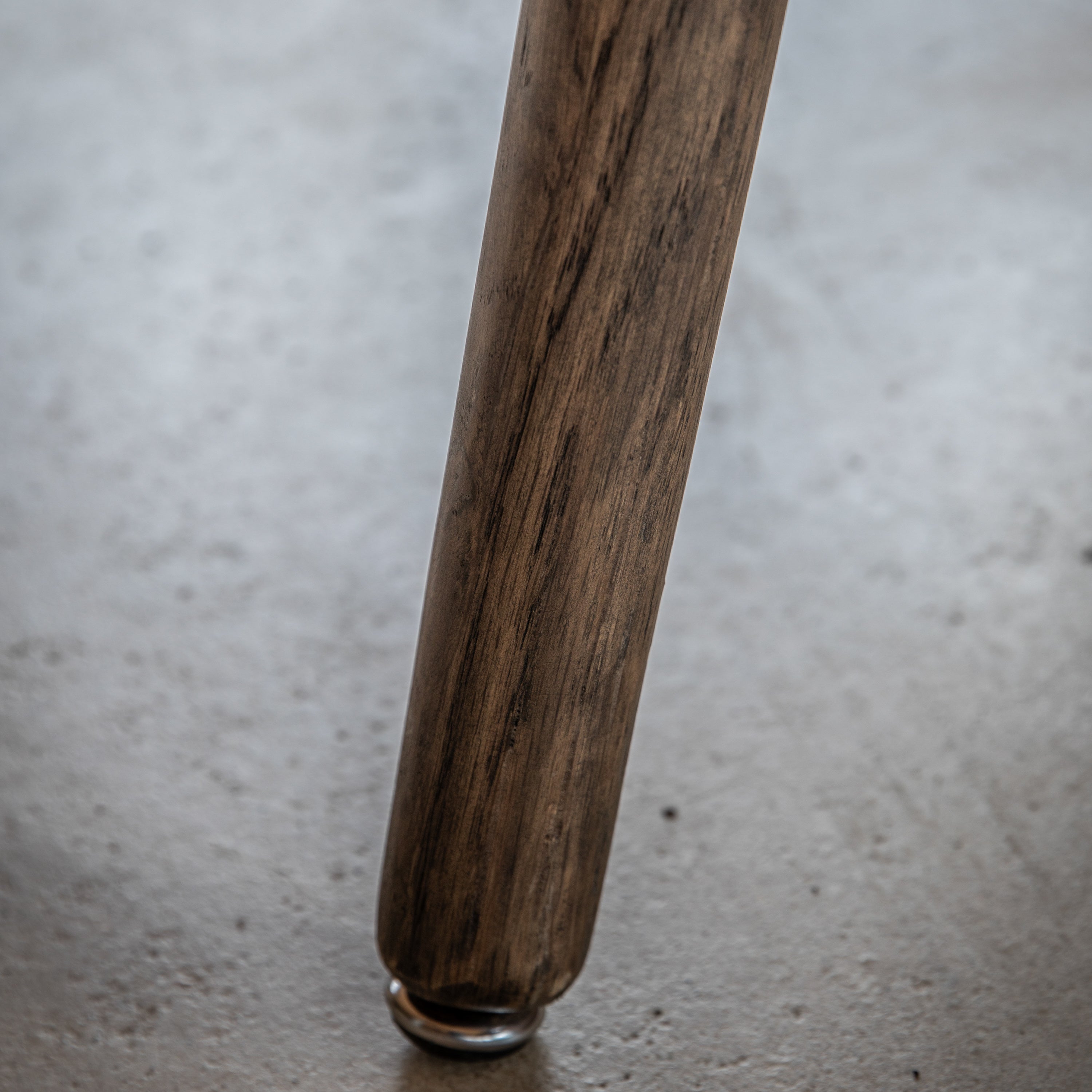 #Size:Small Colour:Smoked Oak