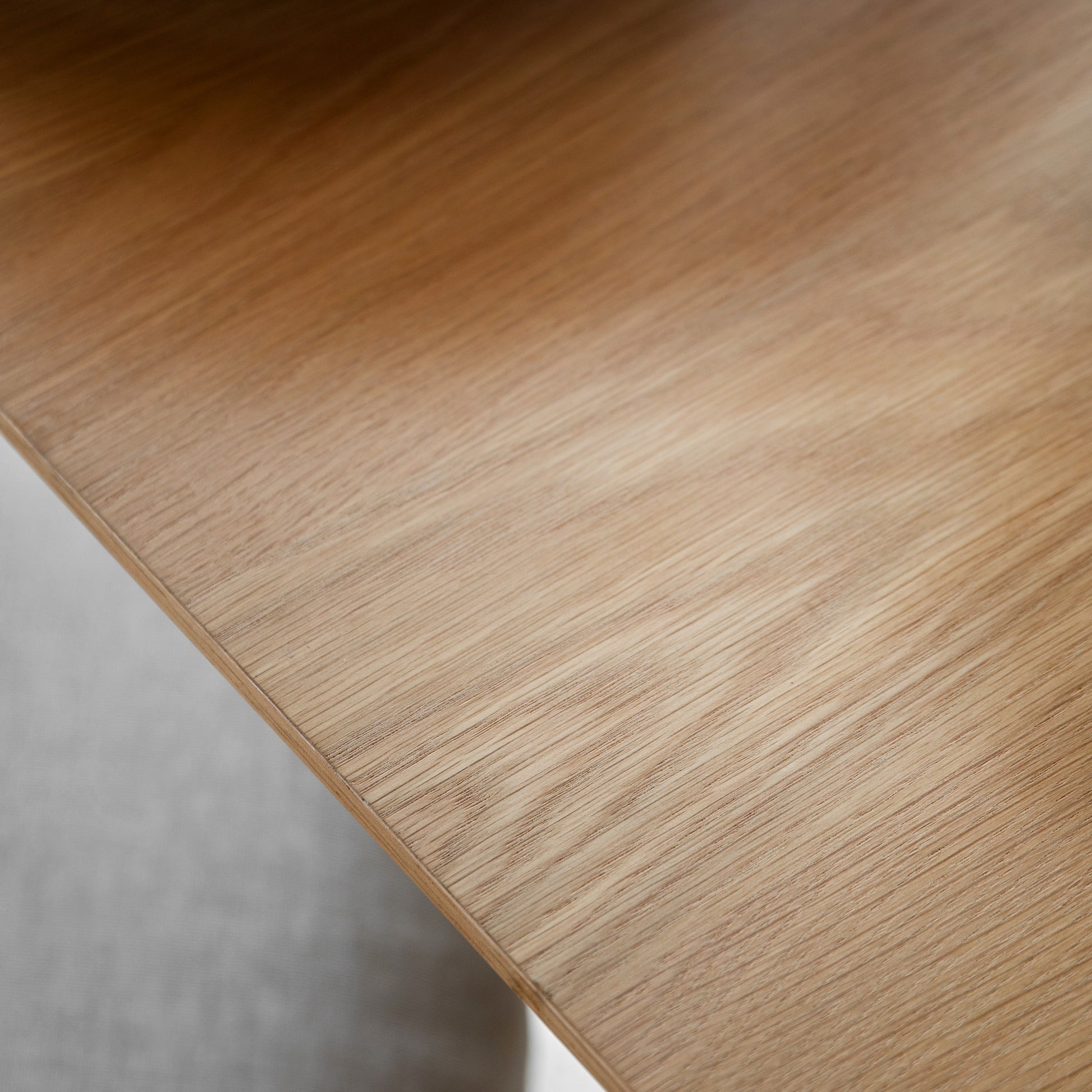 #Size:Square Colour:Oak