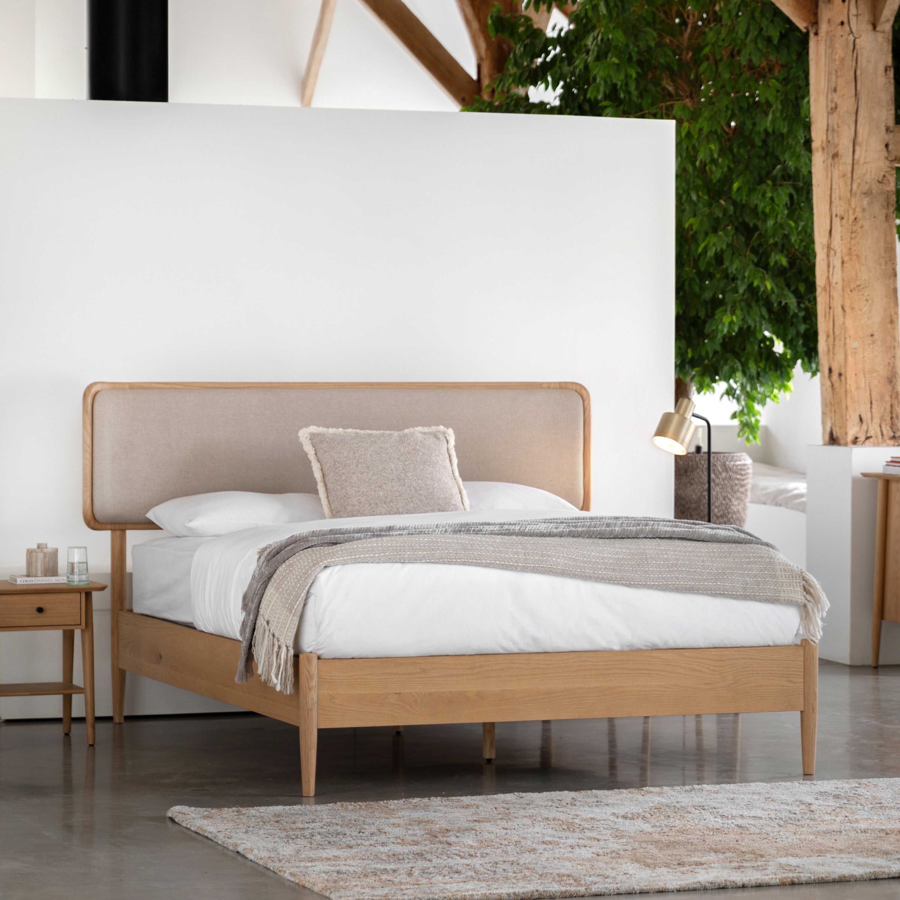 #Colour:Oak