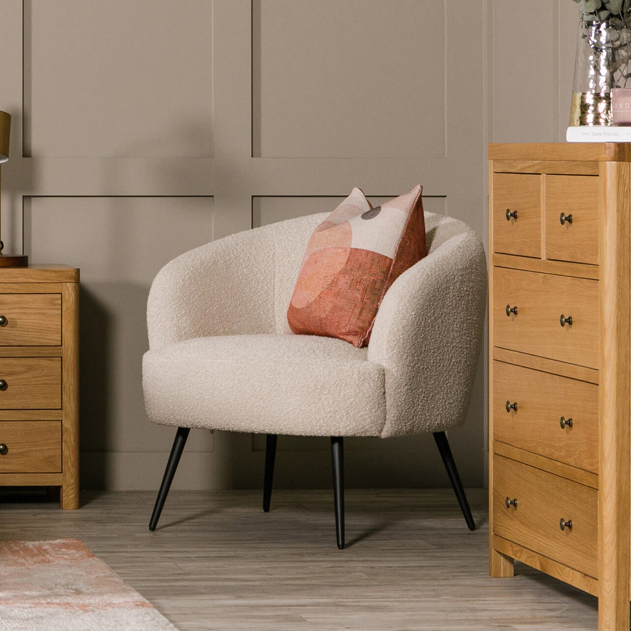 #Colour:Cream