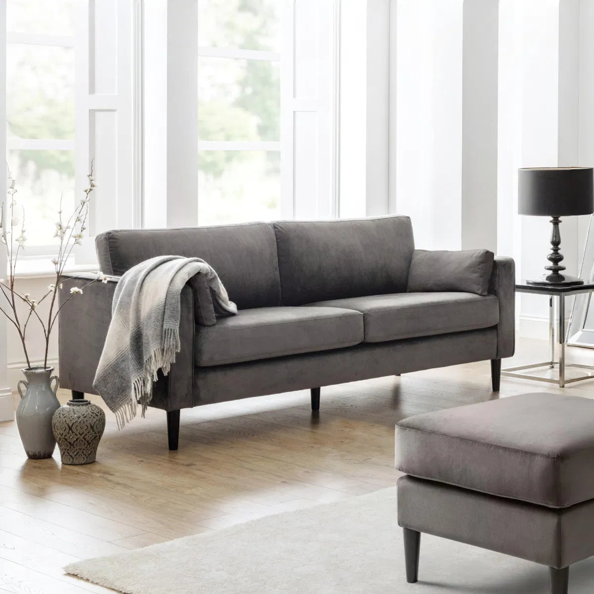 #Colour:Grey Velvet