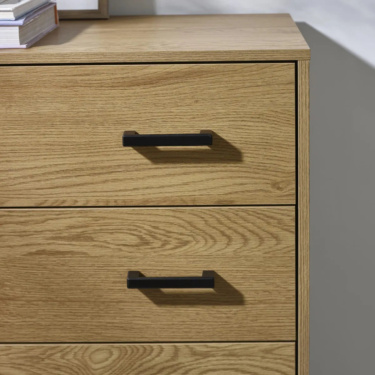 #Colour:Oak