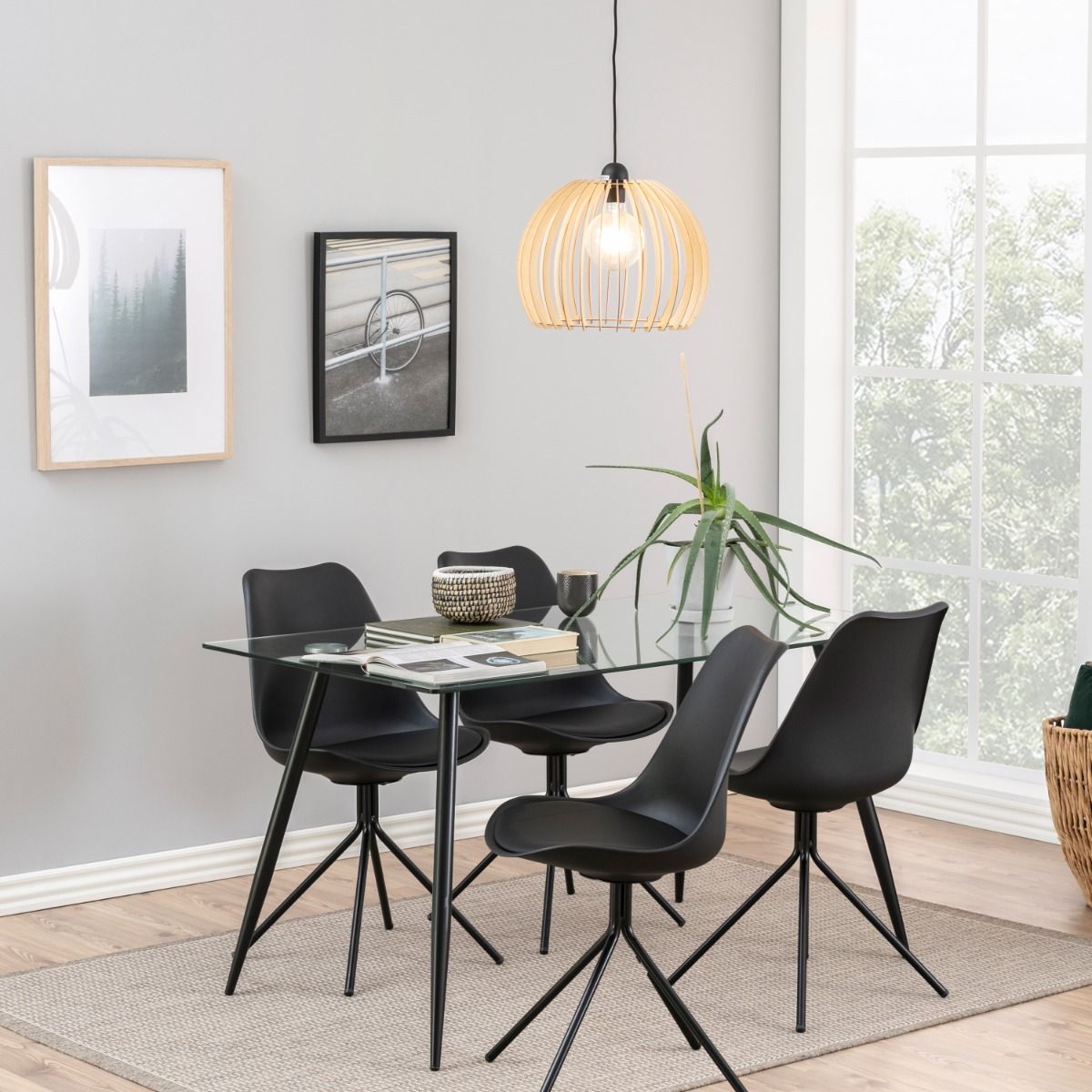 #Colour:Tempered Glass