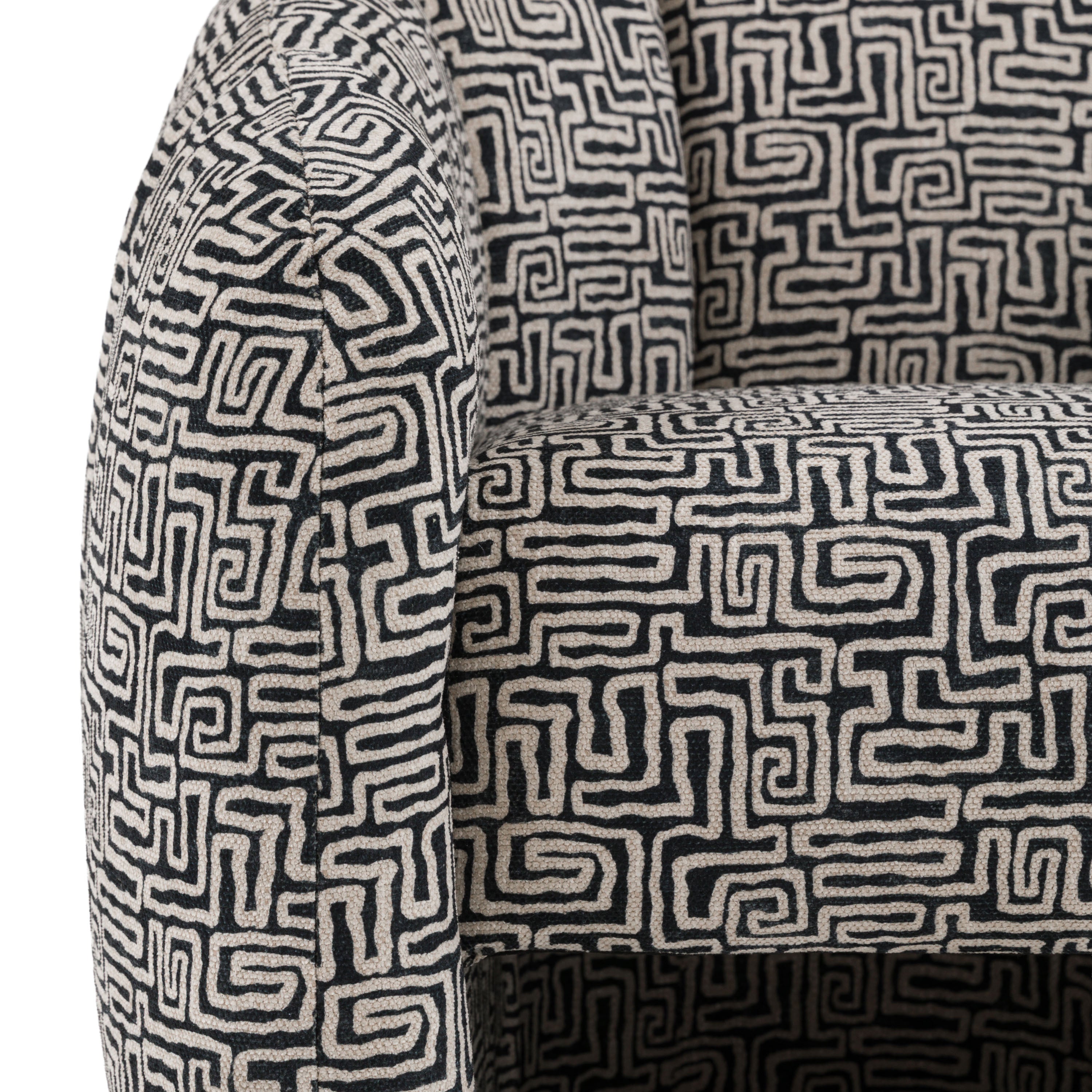 #Colour:Tula Monochrome