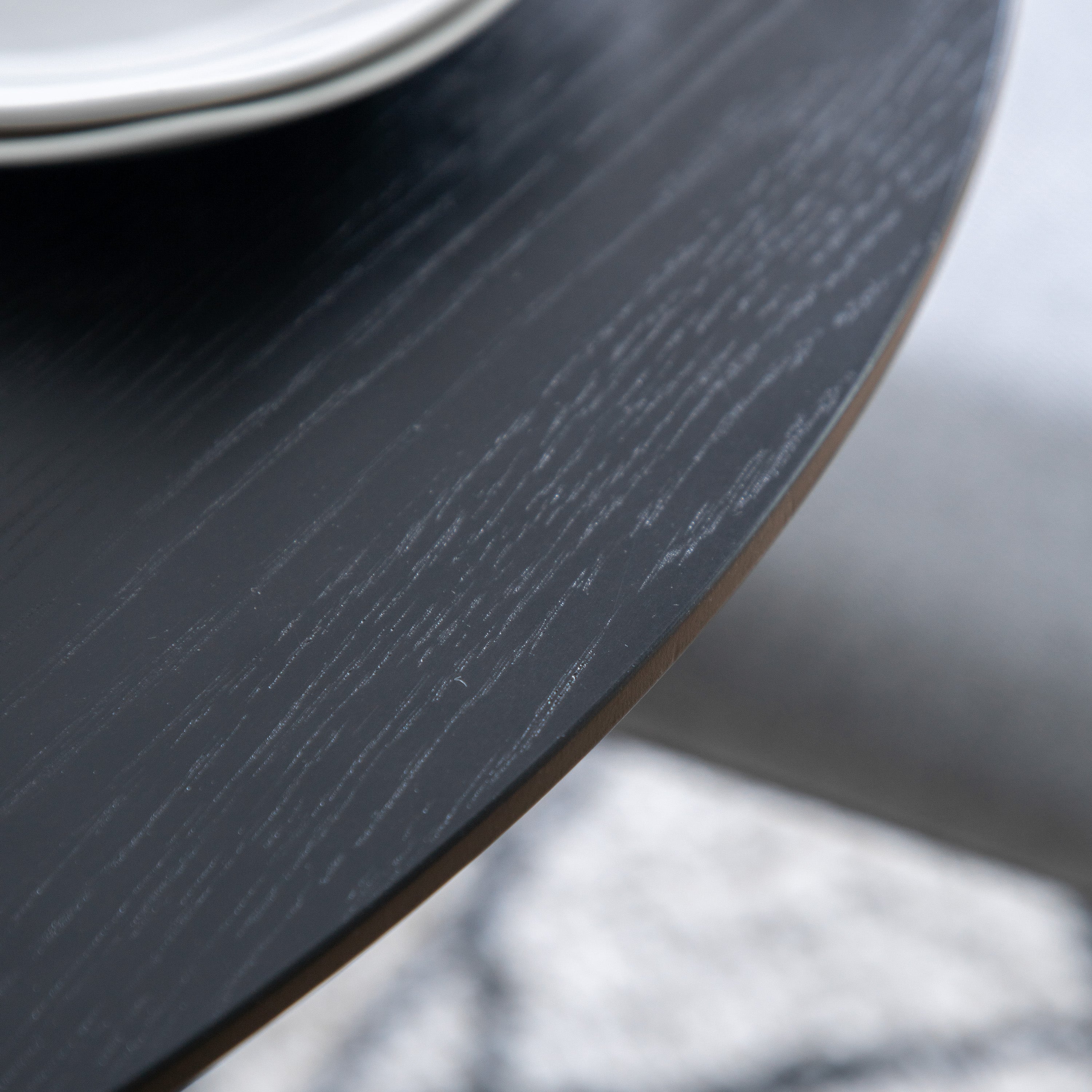 #Colour:Black