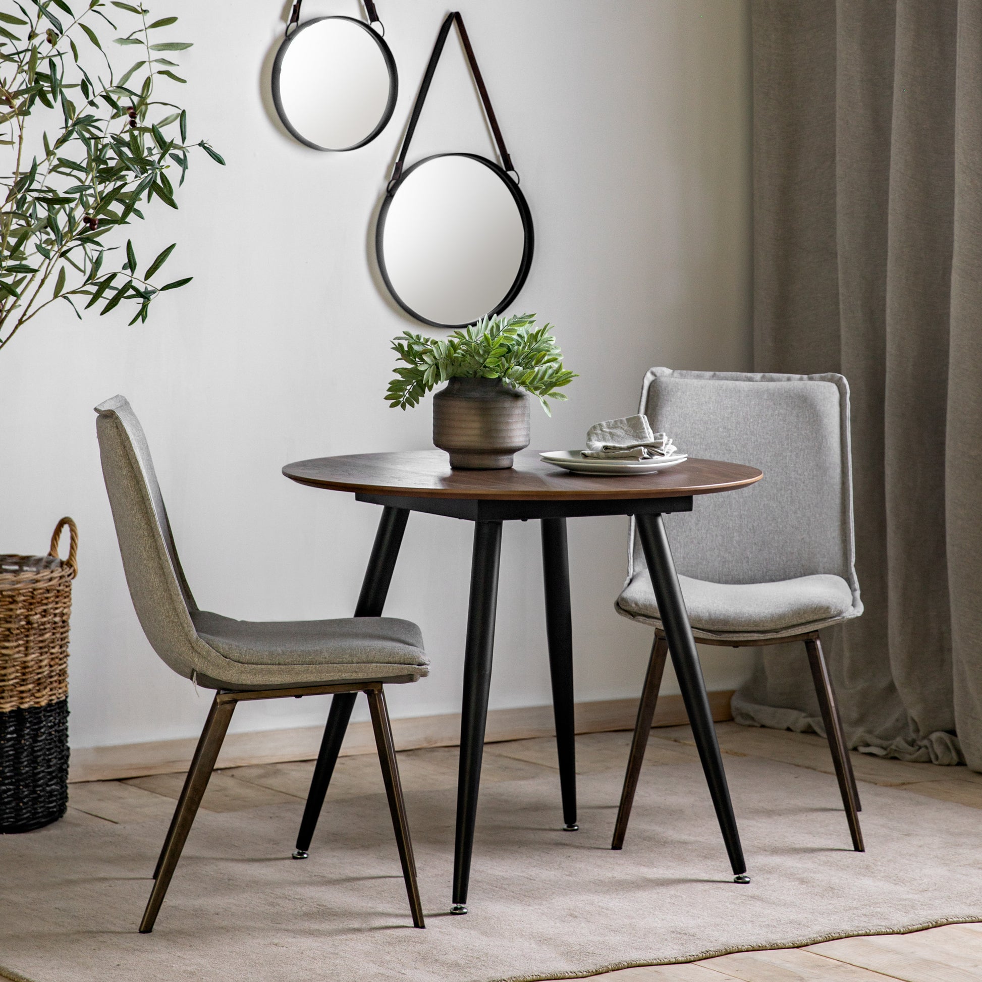 #Colour:Walnut
