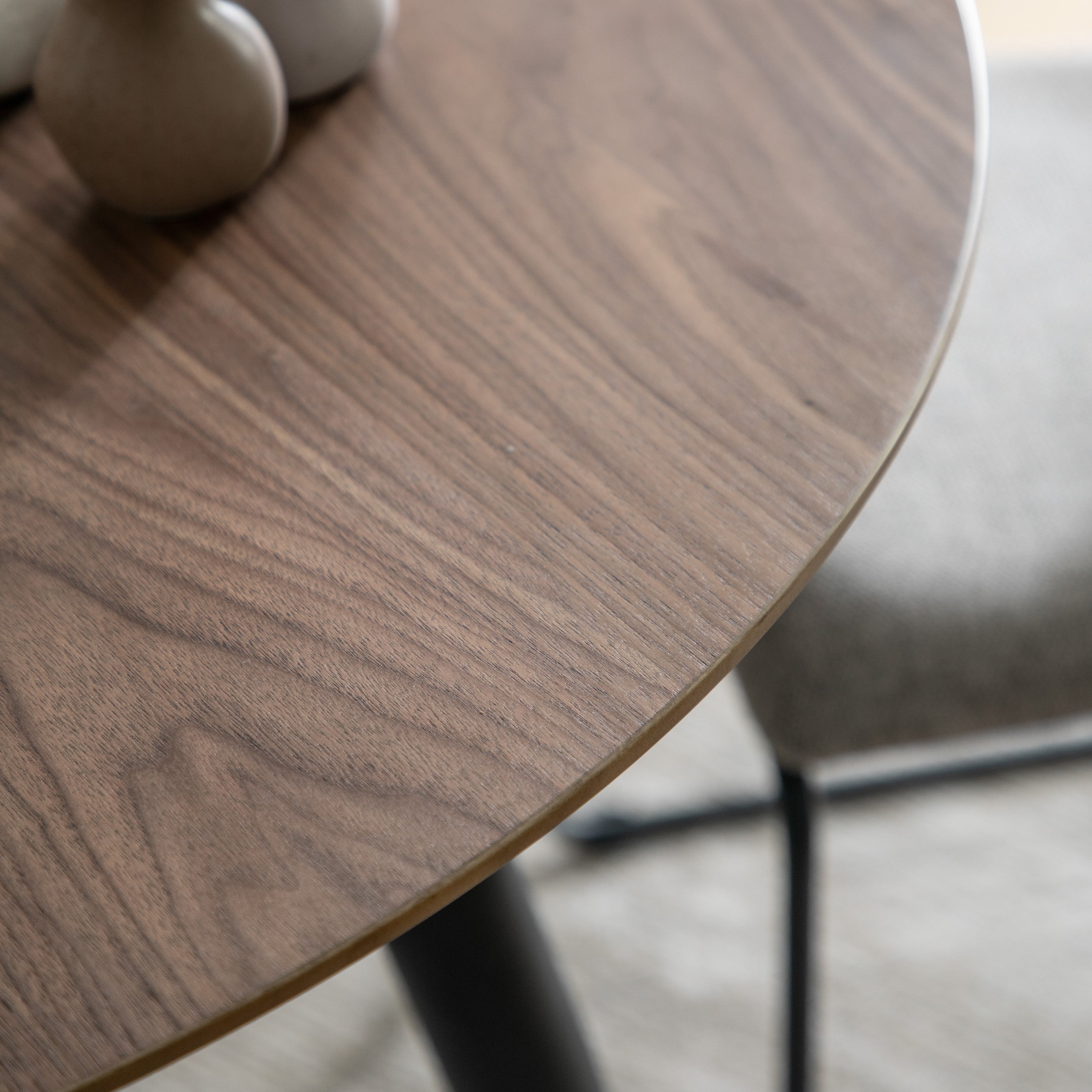 #Colour:Walnut