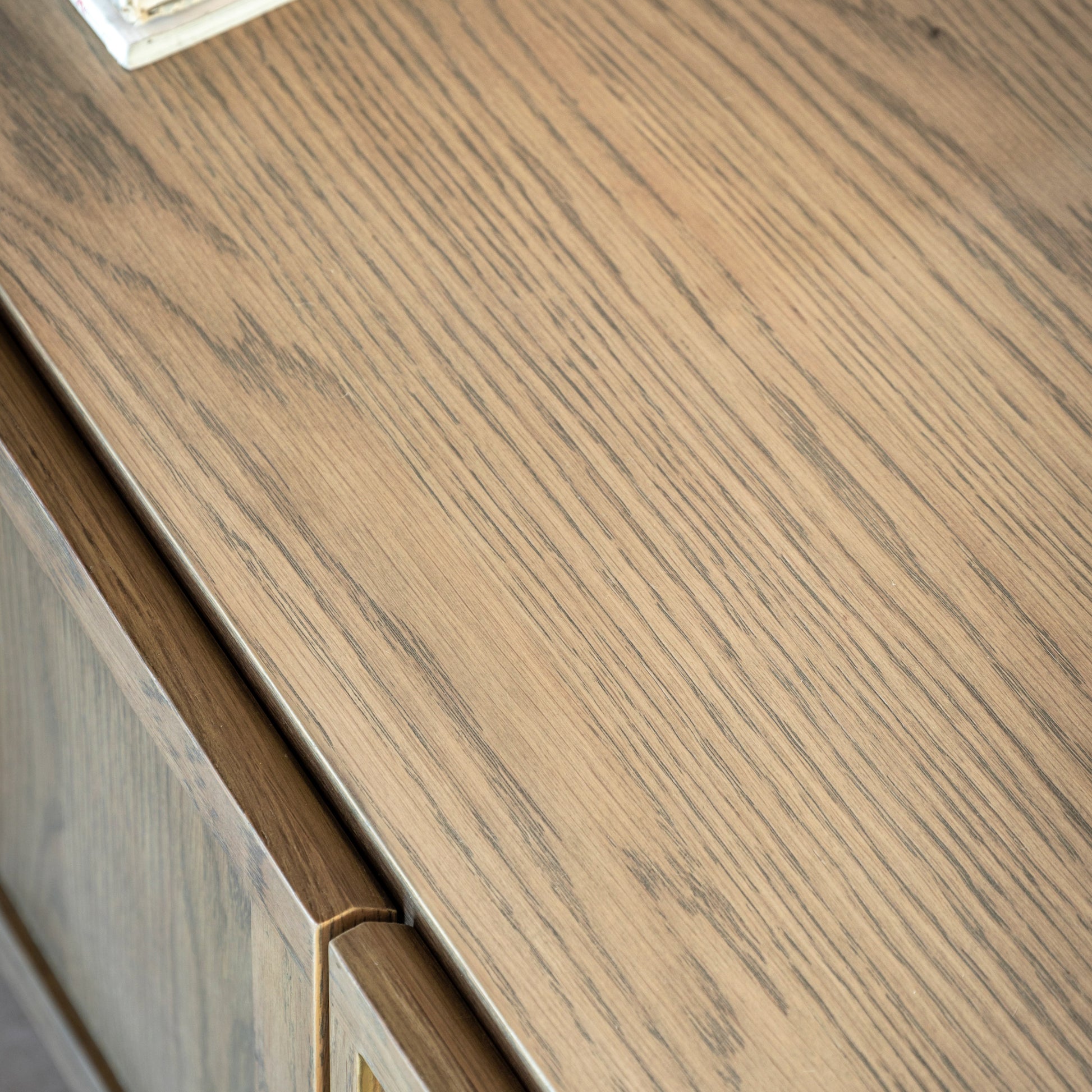 #Colour:Smoked Oak