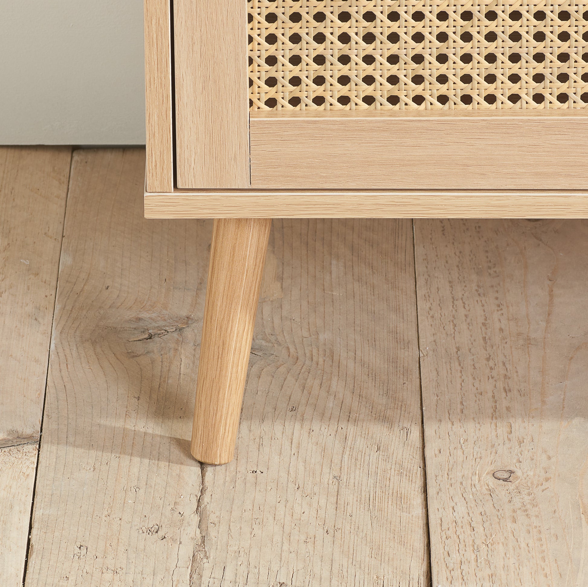 #Colour:Oak