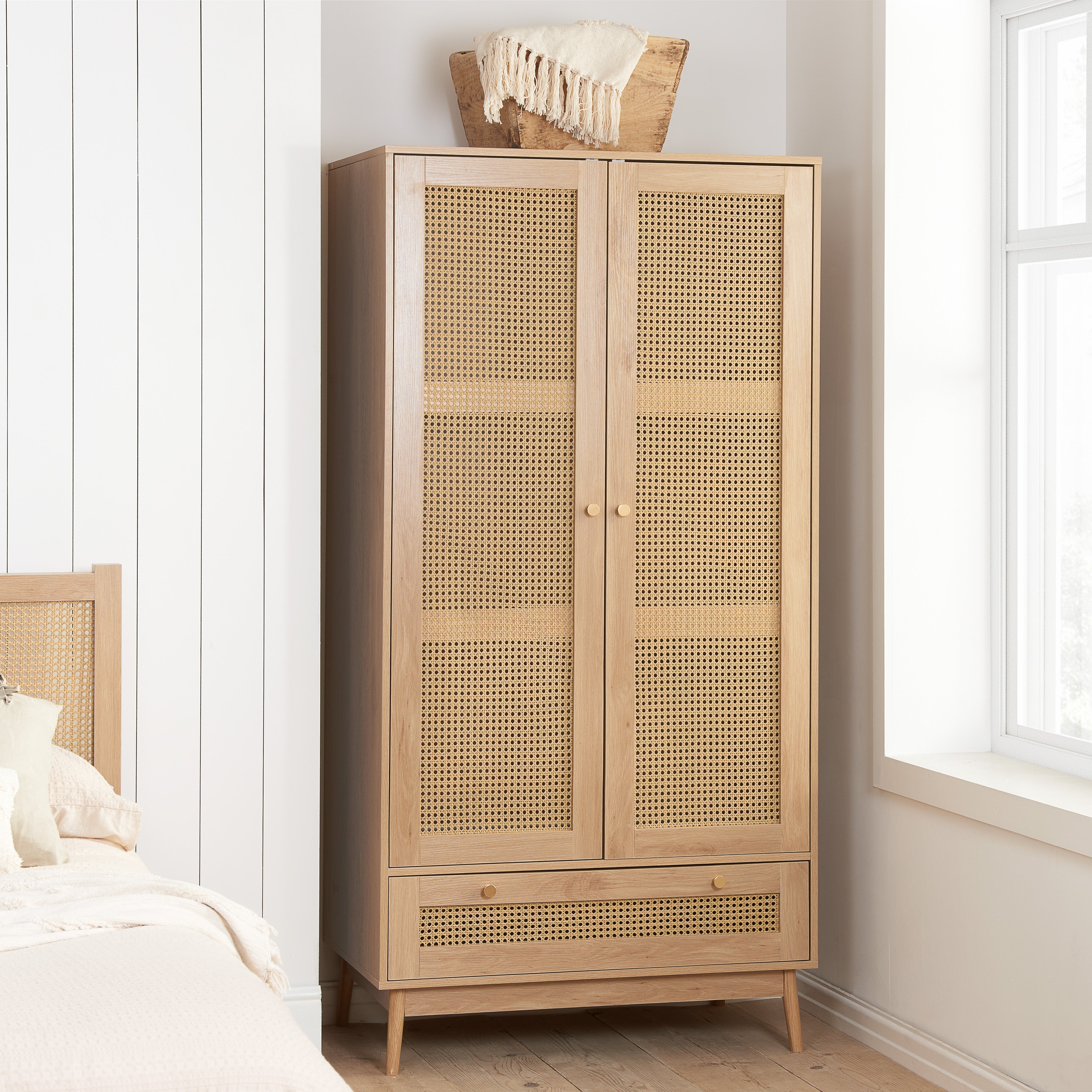 #Colour:Oak