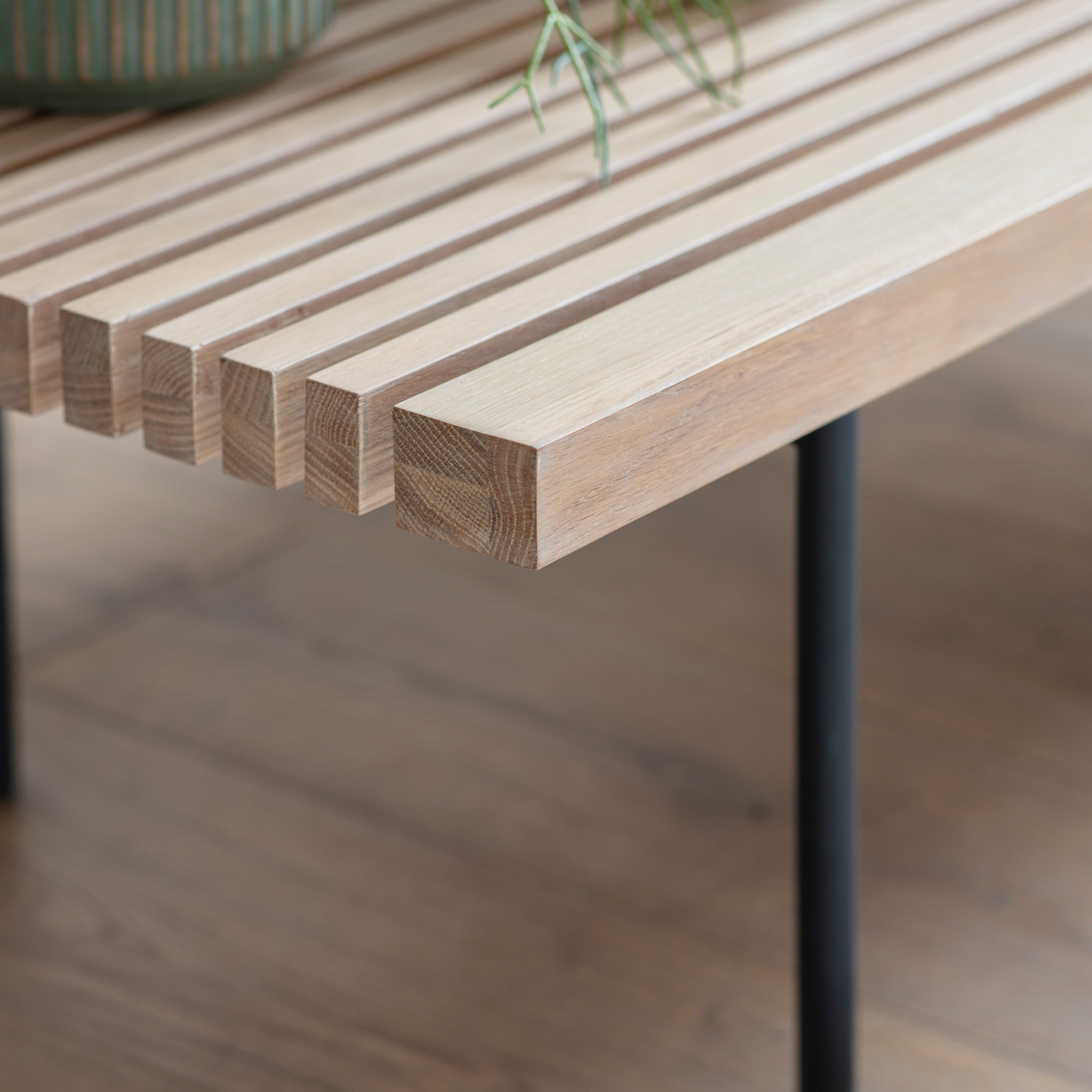 #Colour:Oak