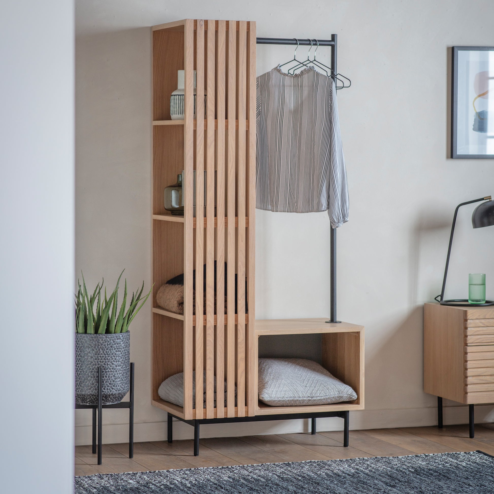 #Colour:Oak