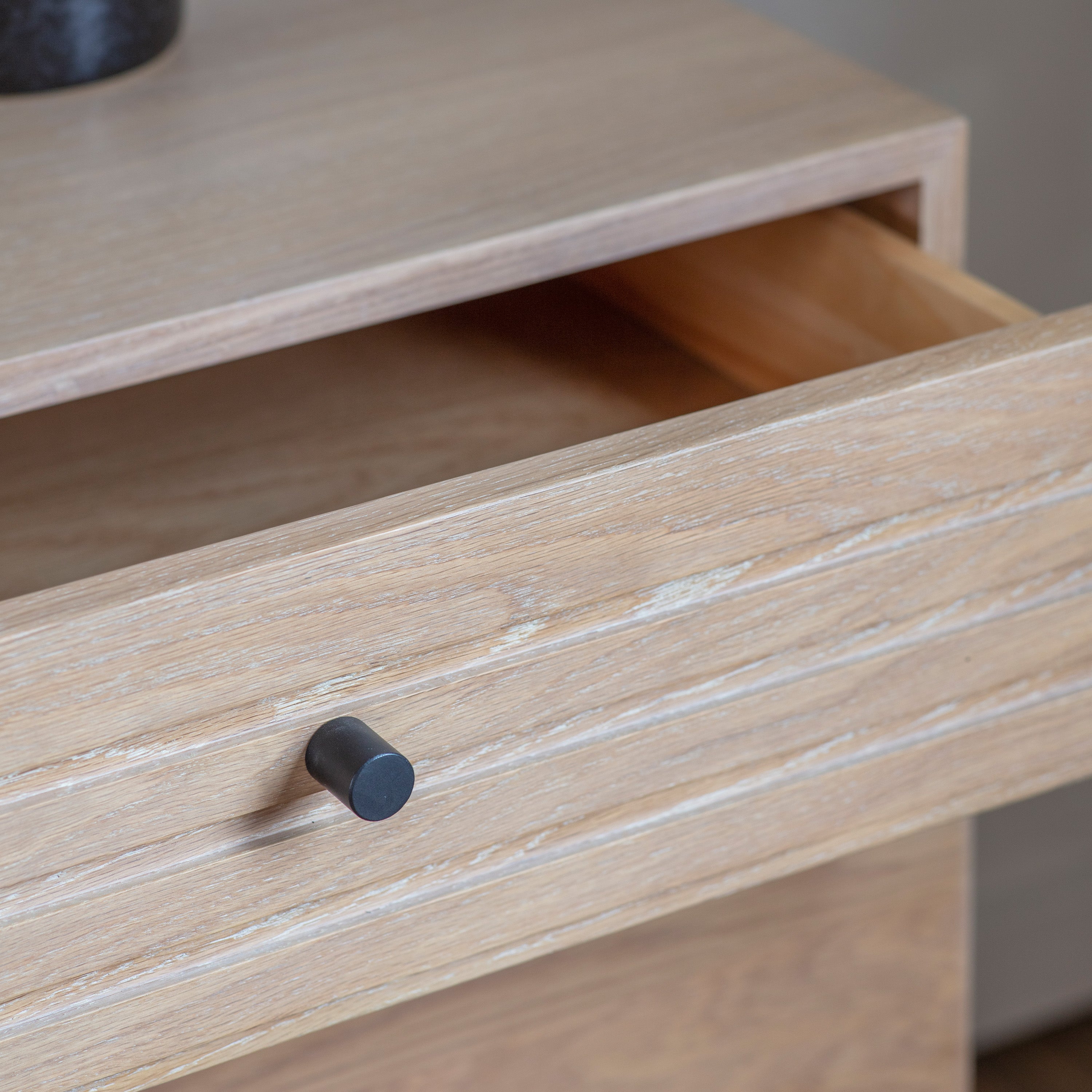 #Colour:Oak