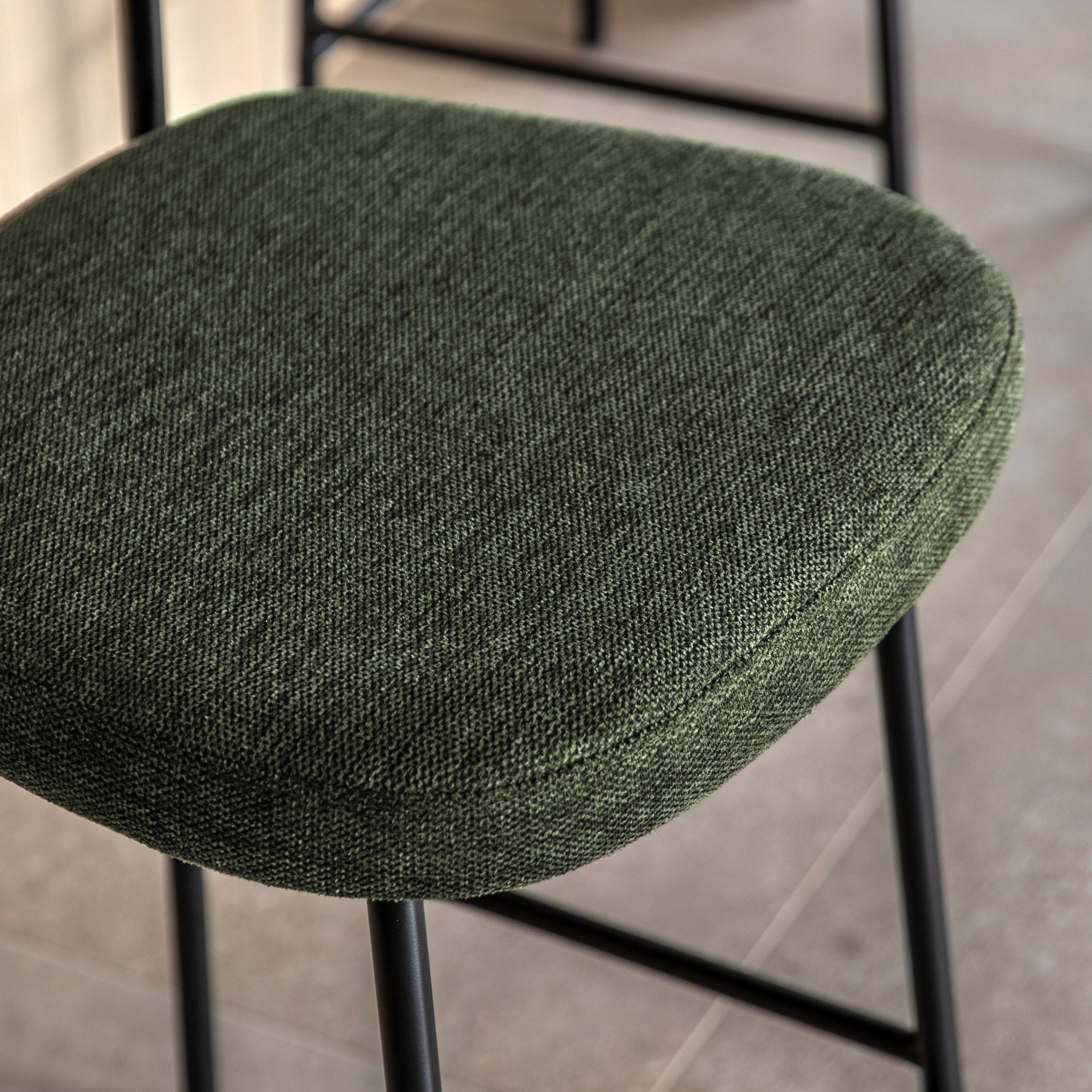 #Colour:Green