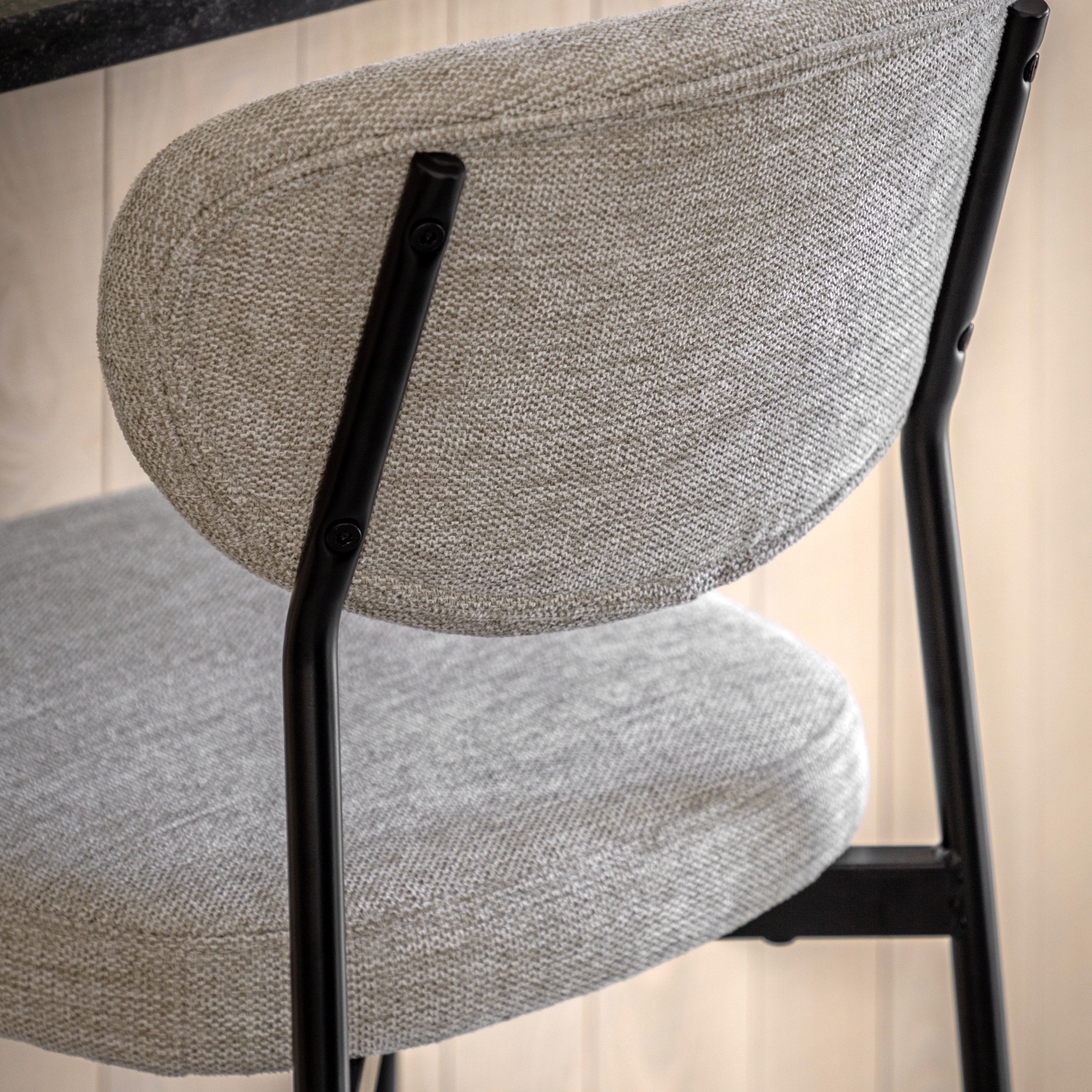 #Colour:Light Grey