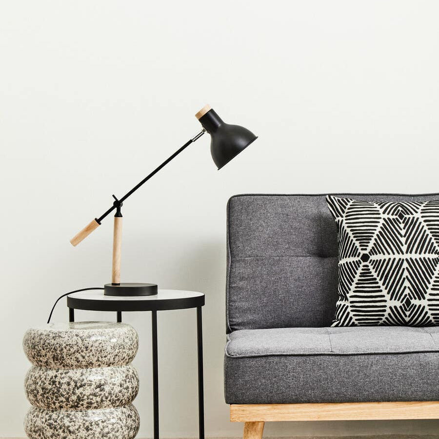 #Colour:Black