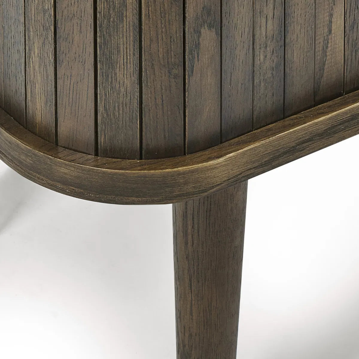 #Colour:Dark Oak