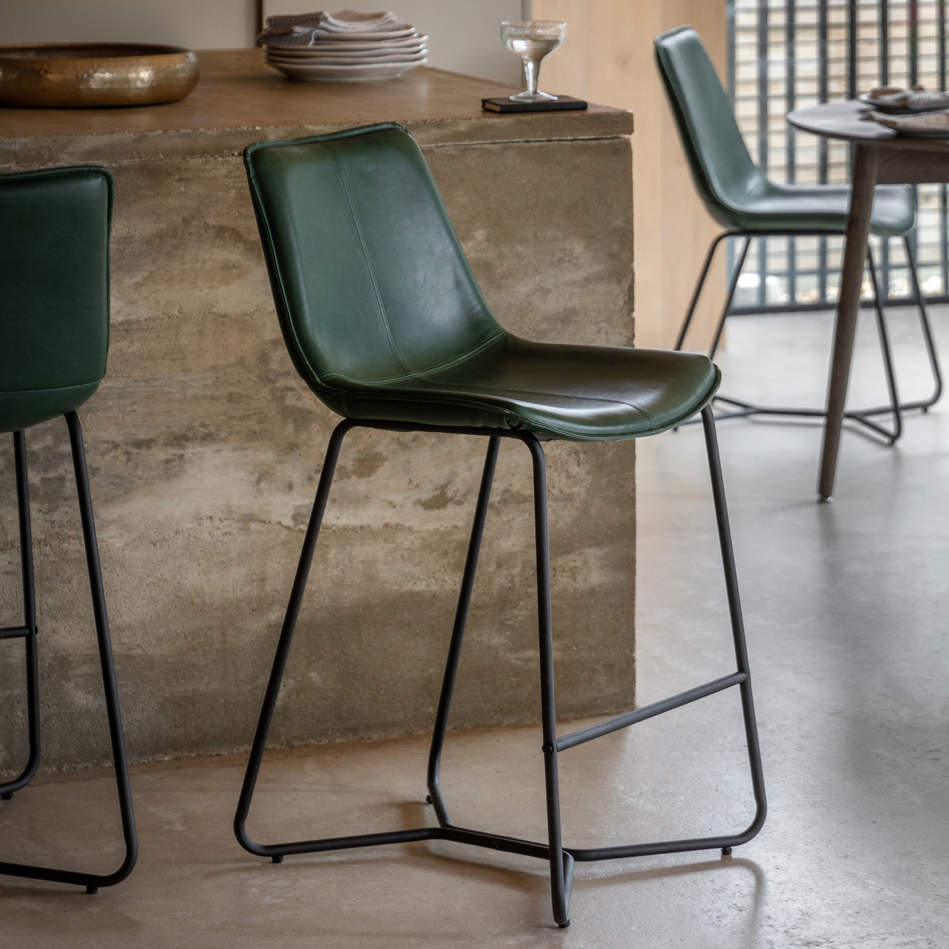 #Colour:Green Faux Leather
