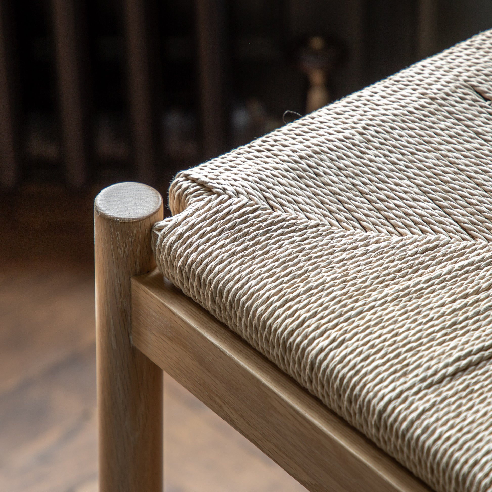#Colour:Oak