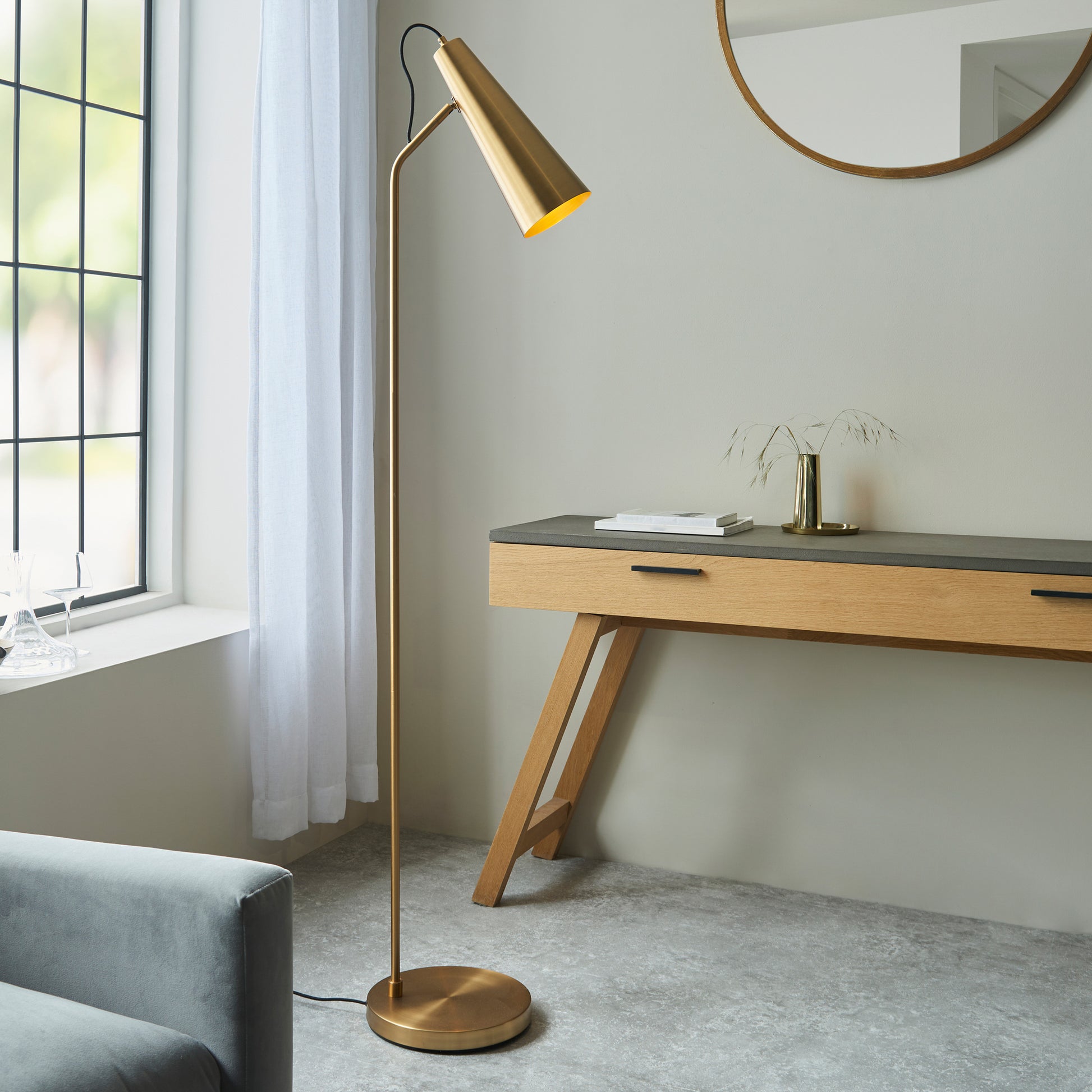 #Colour:Brass