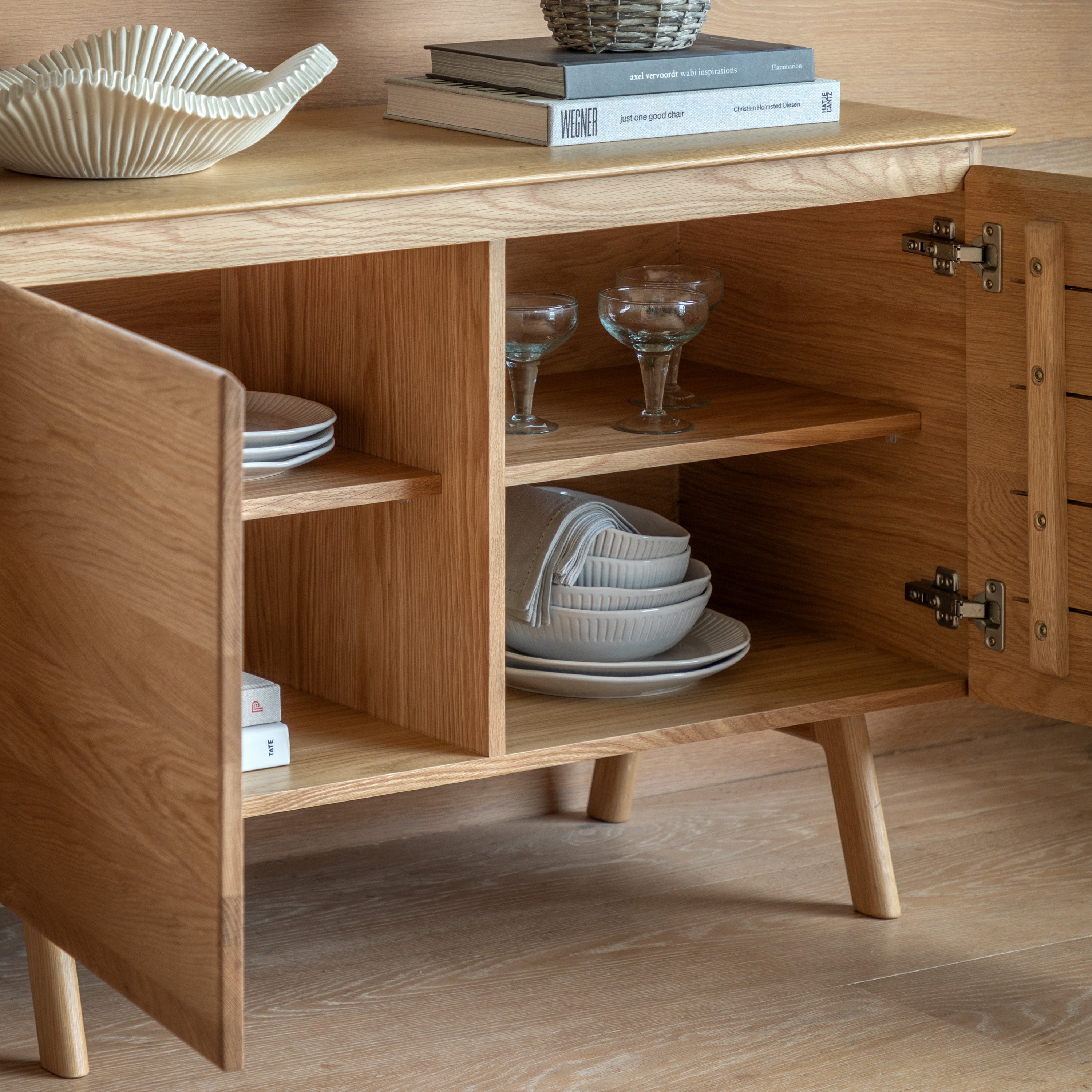 #Colour:Oak