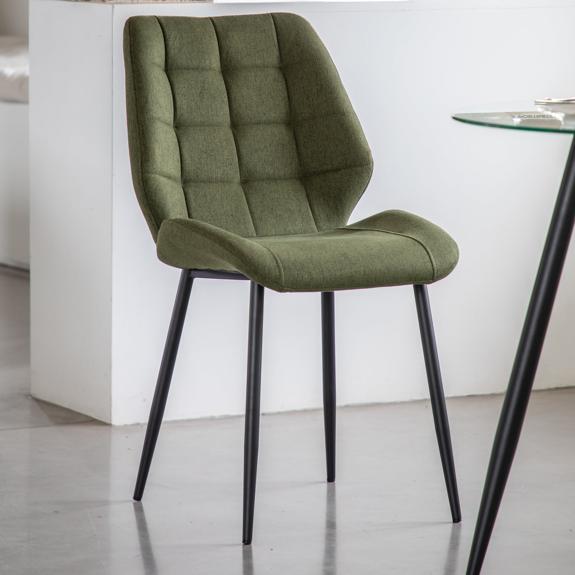 #Colour:Green