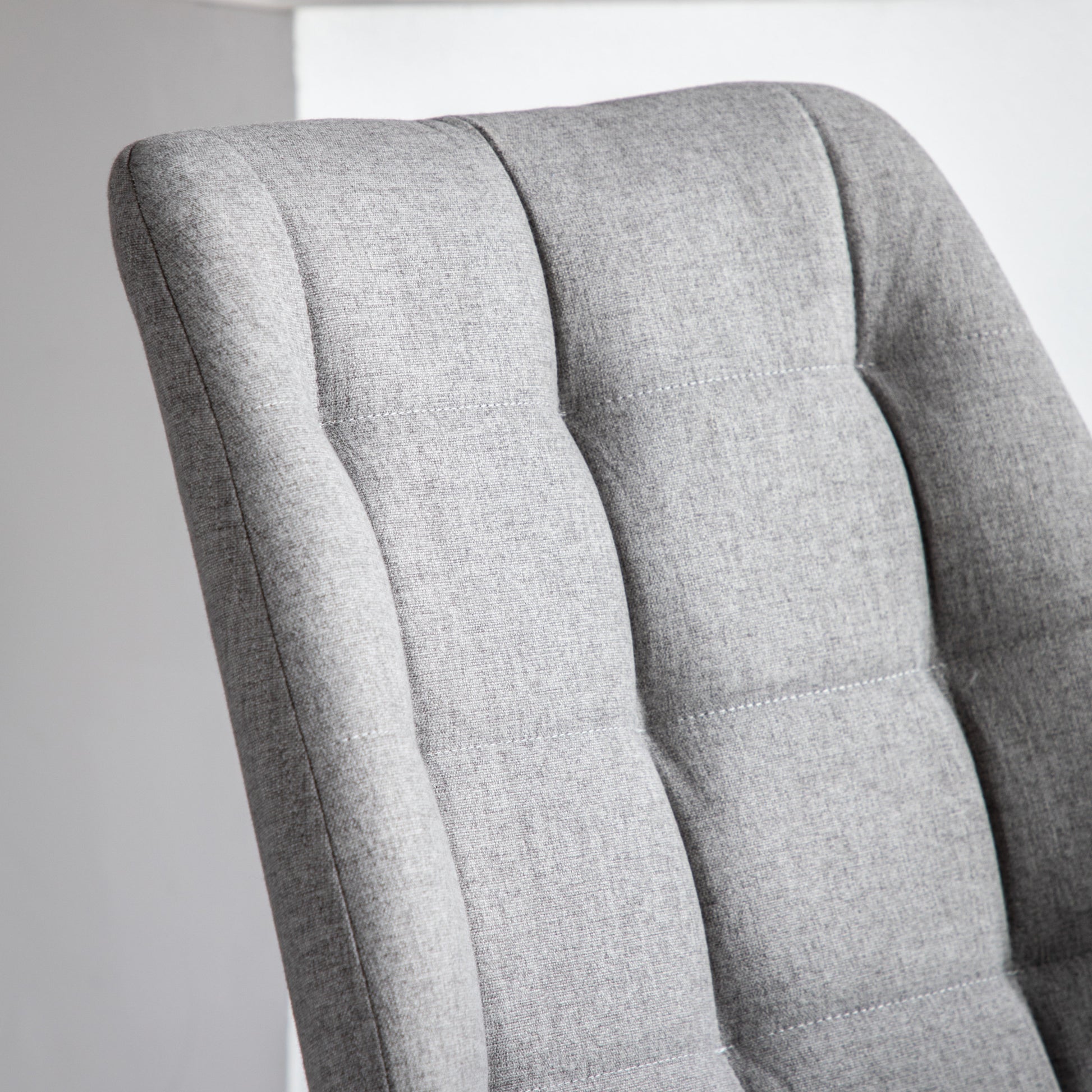 #Colour:Light Grey