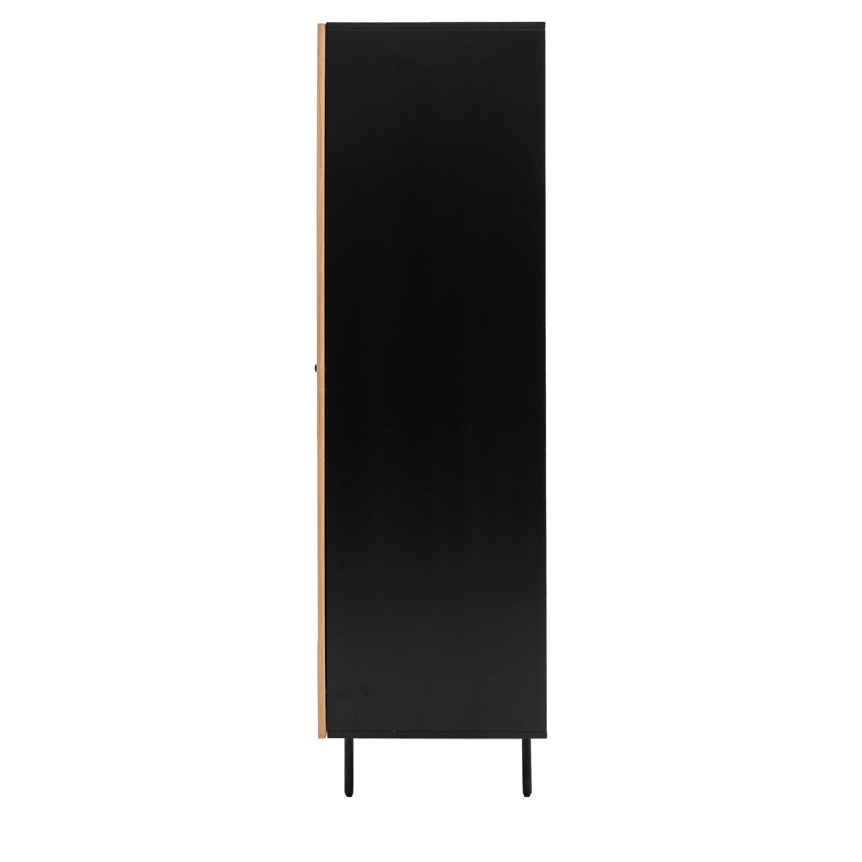 #Colour:Black