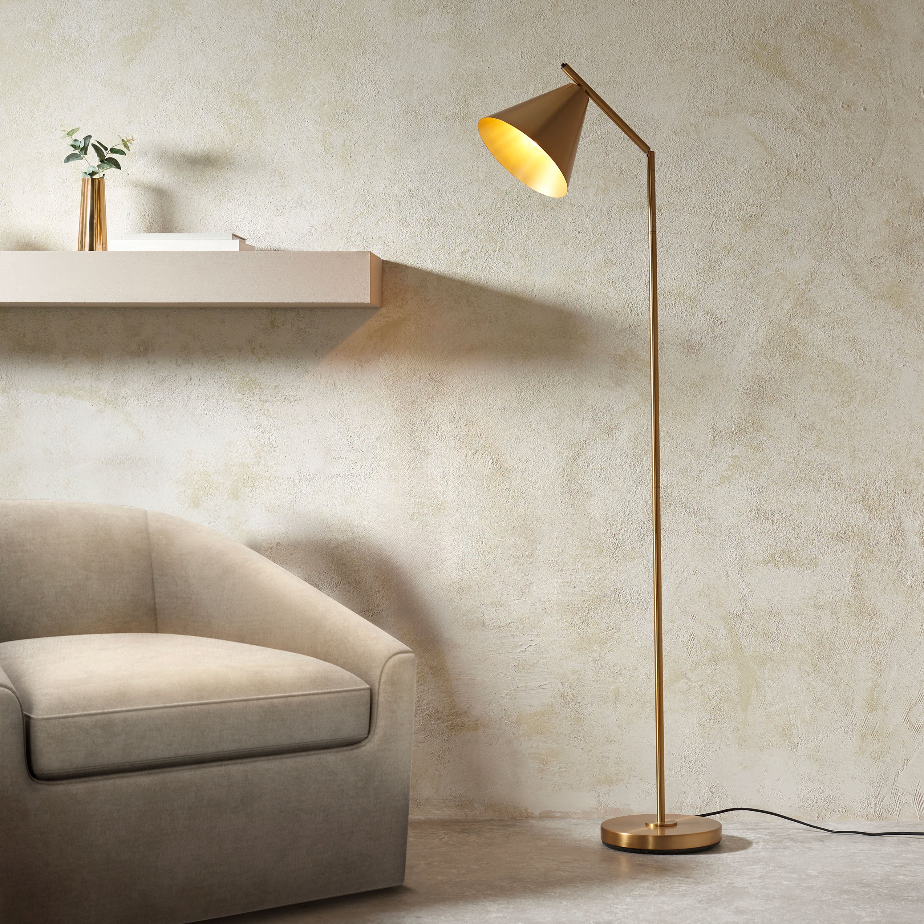 #Colour:Brass