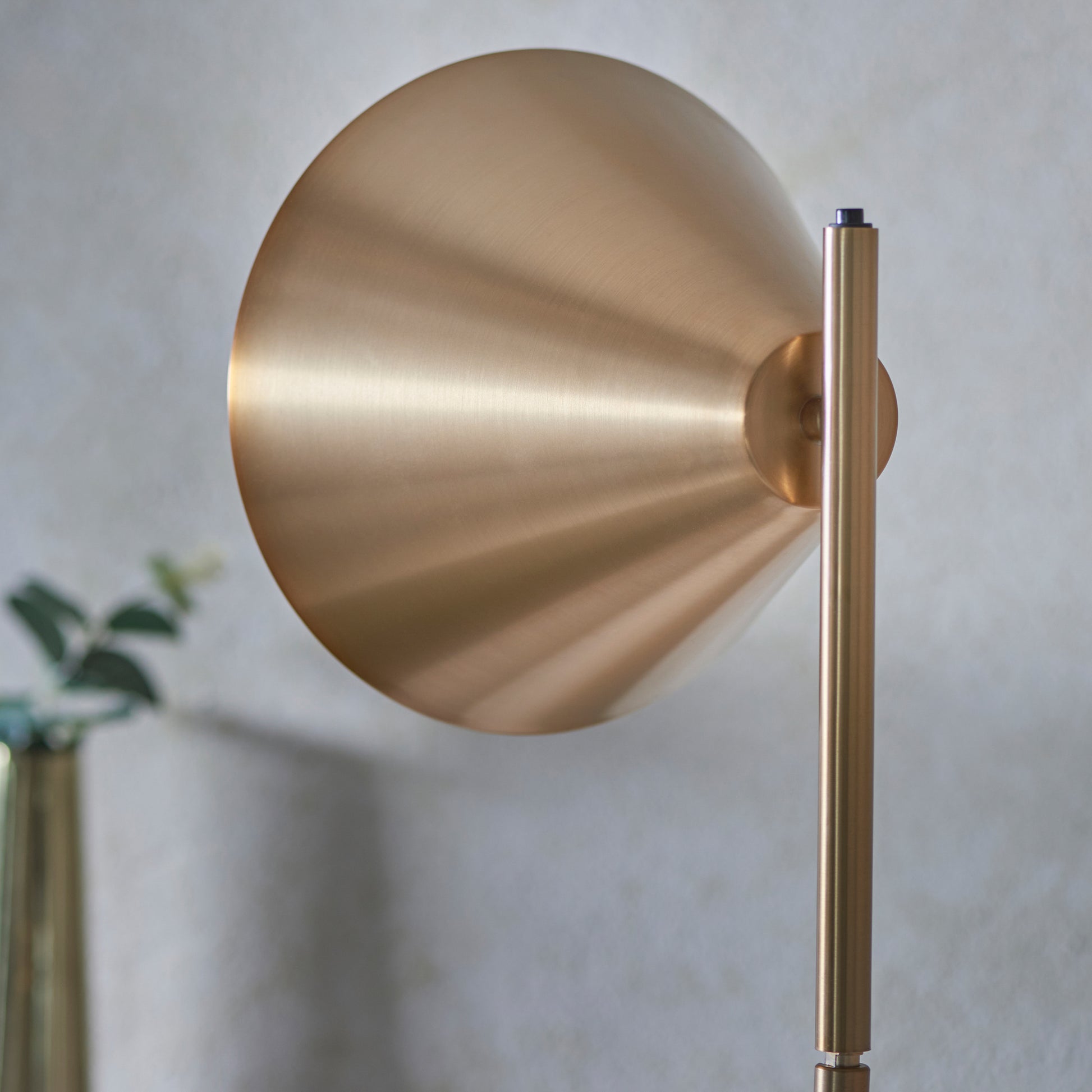 #Colour:Brass