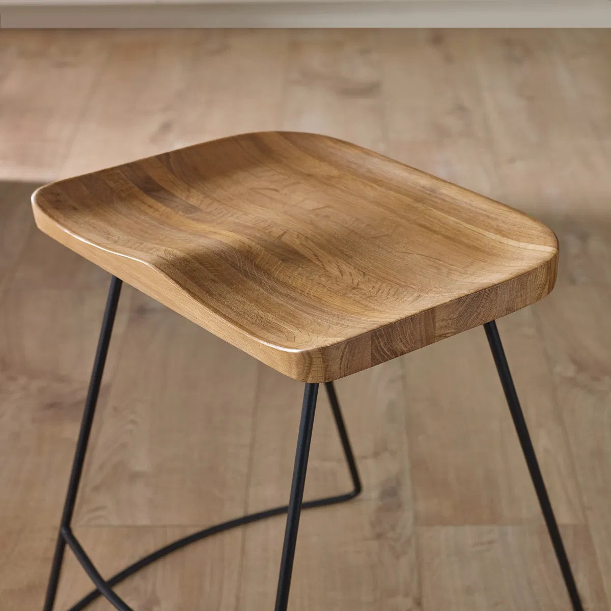 #Colour:Oak