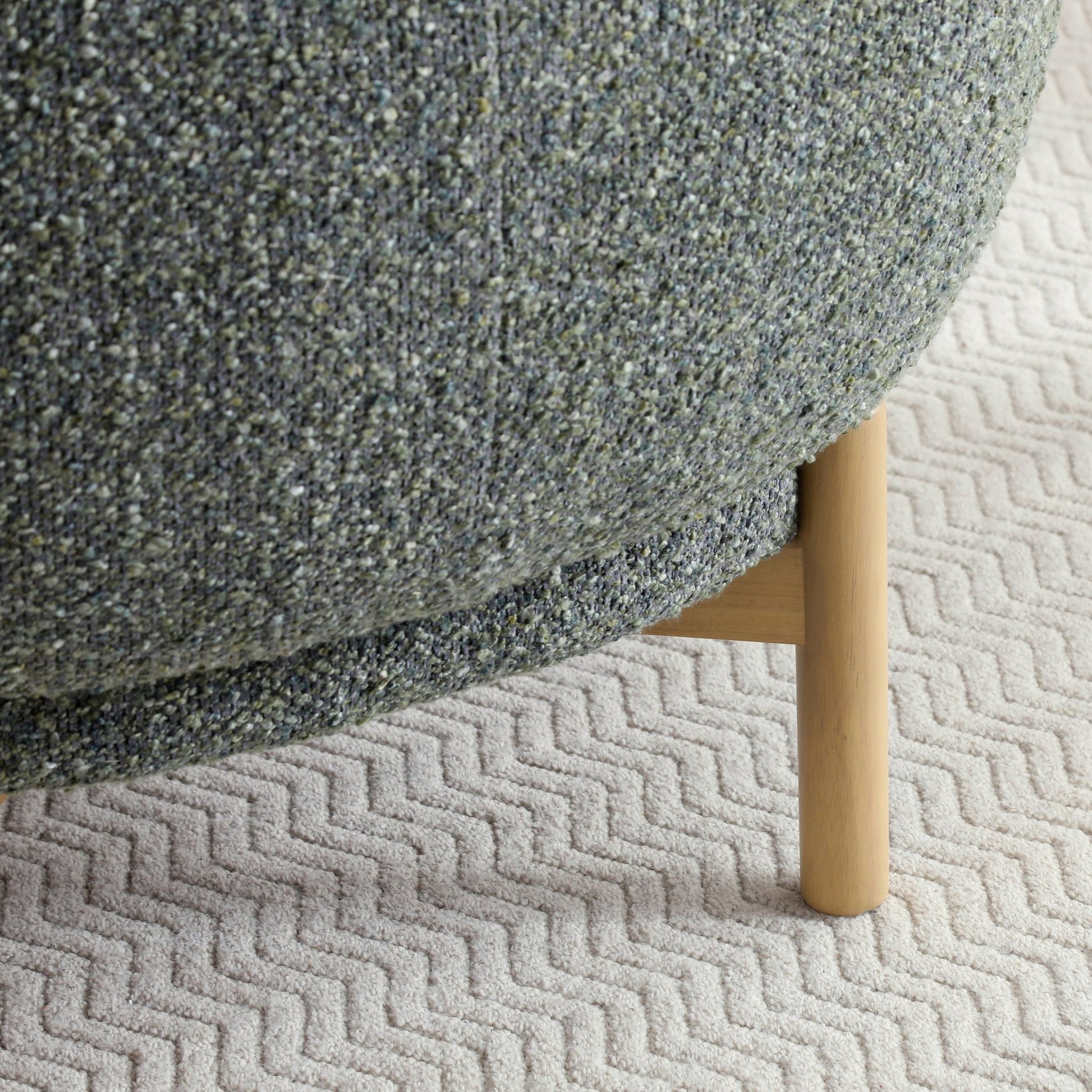 #Colour:Earthy Grey