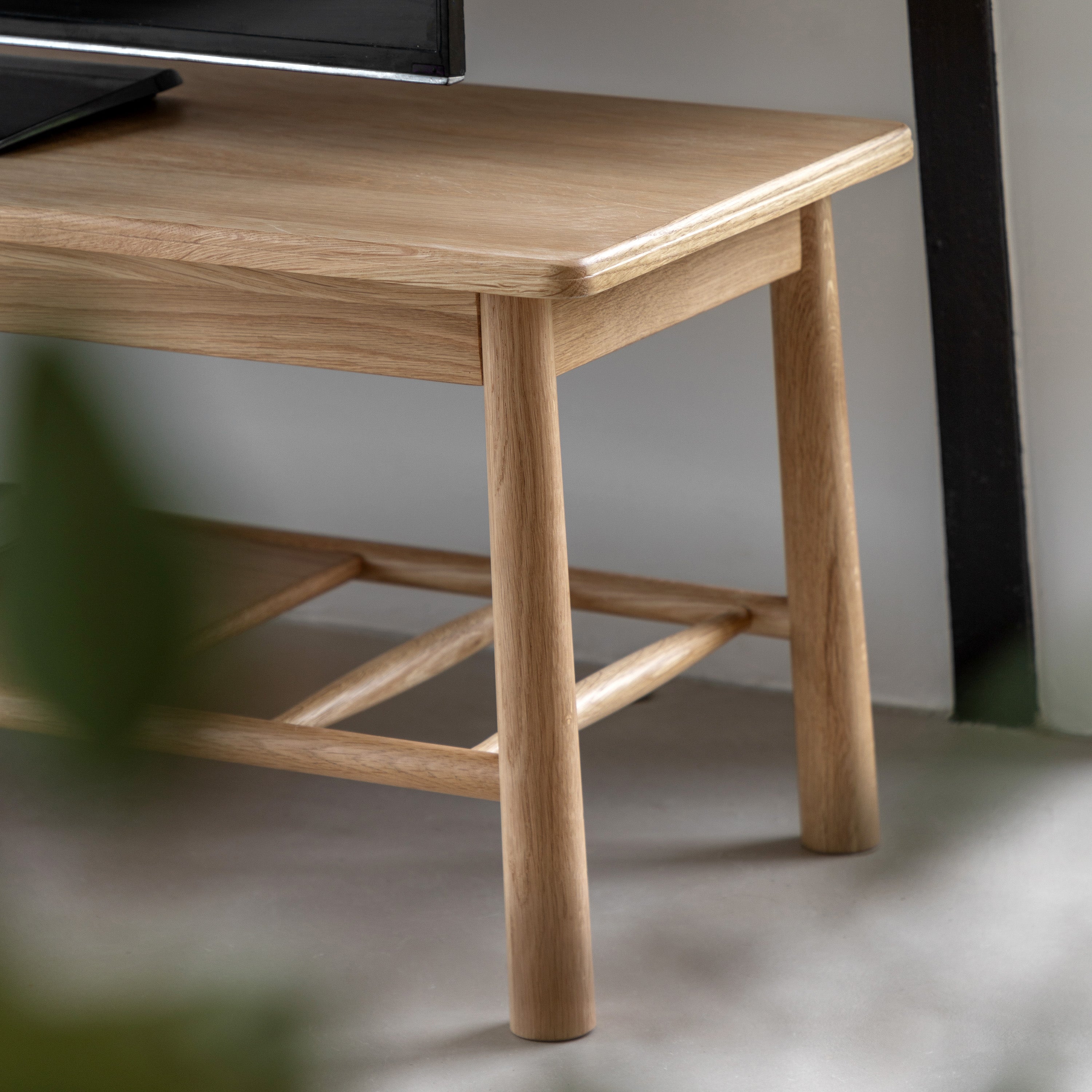 #Colour:Oak