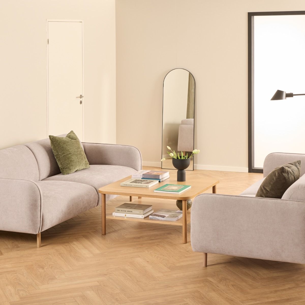 #Colour:Beige
