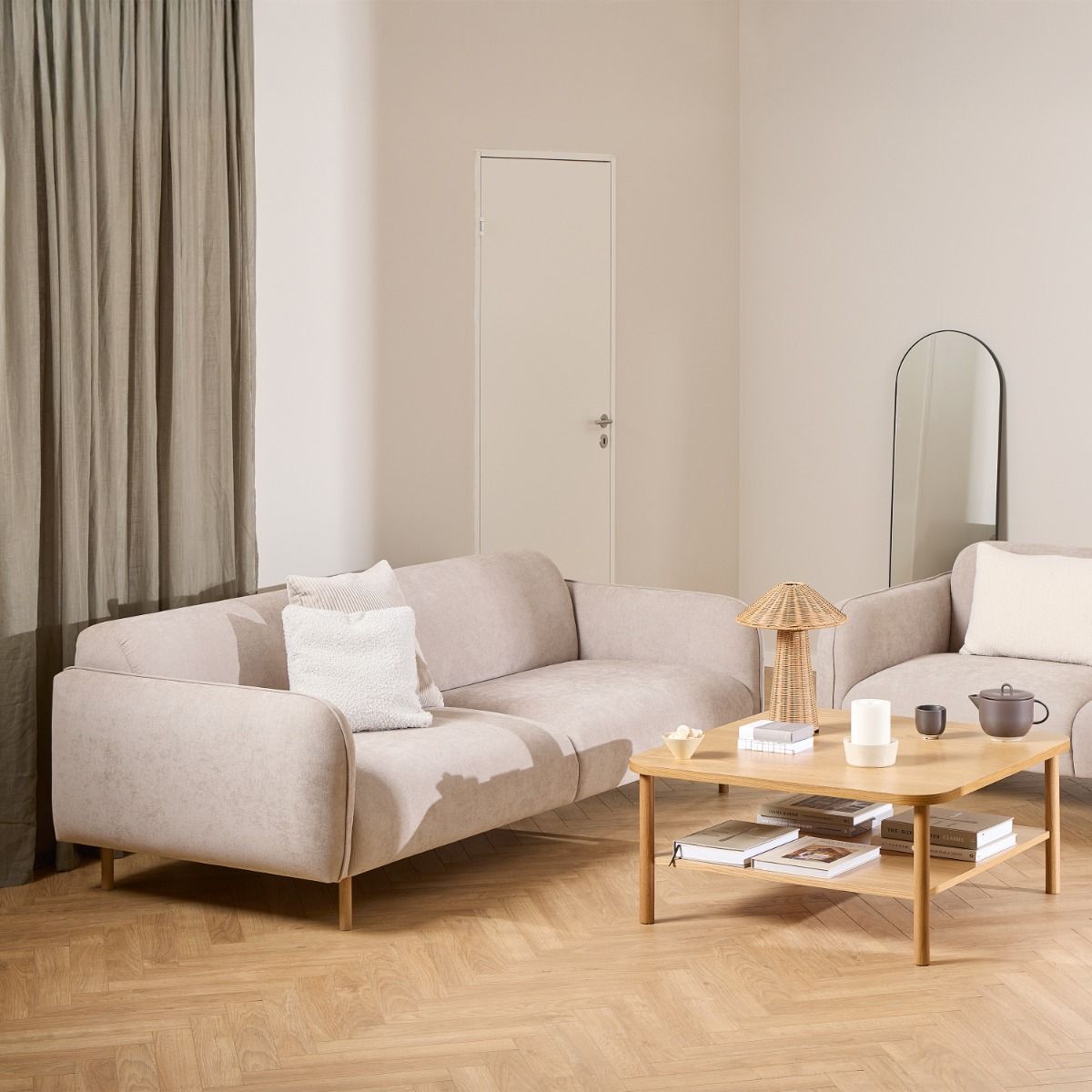 #Colour:Beige